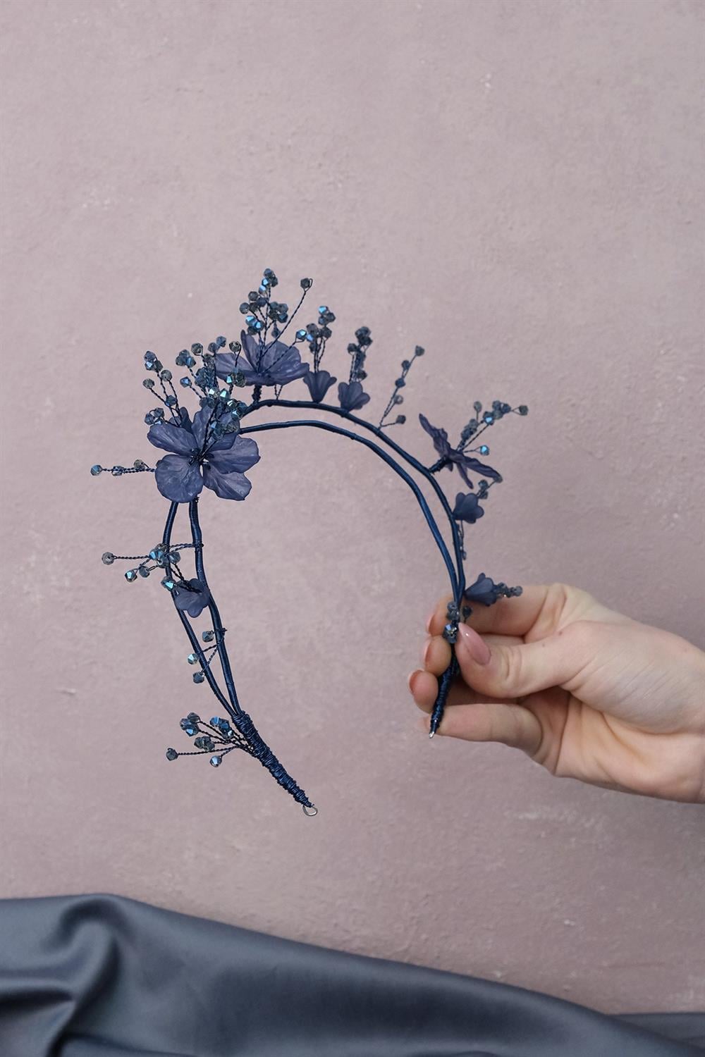 Wholesale Indigo Blue Minel Special Design Floral Bridal Henna Crown