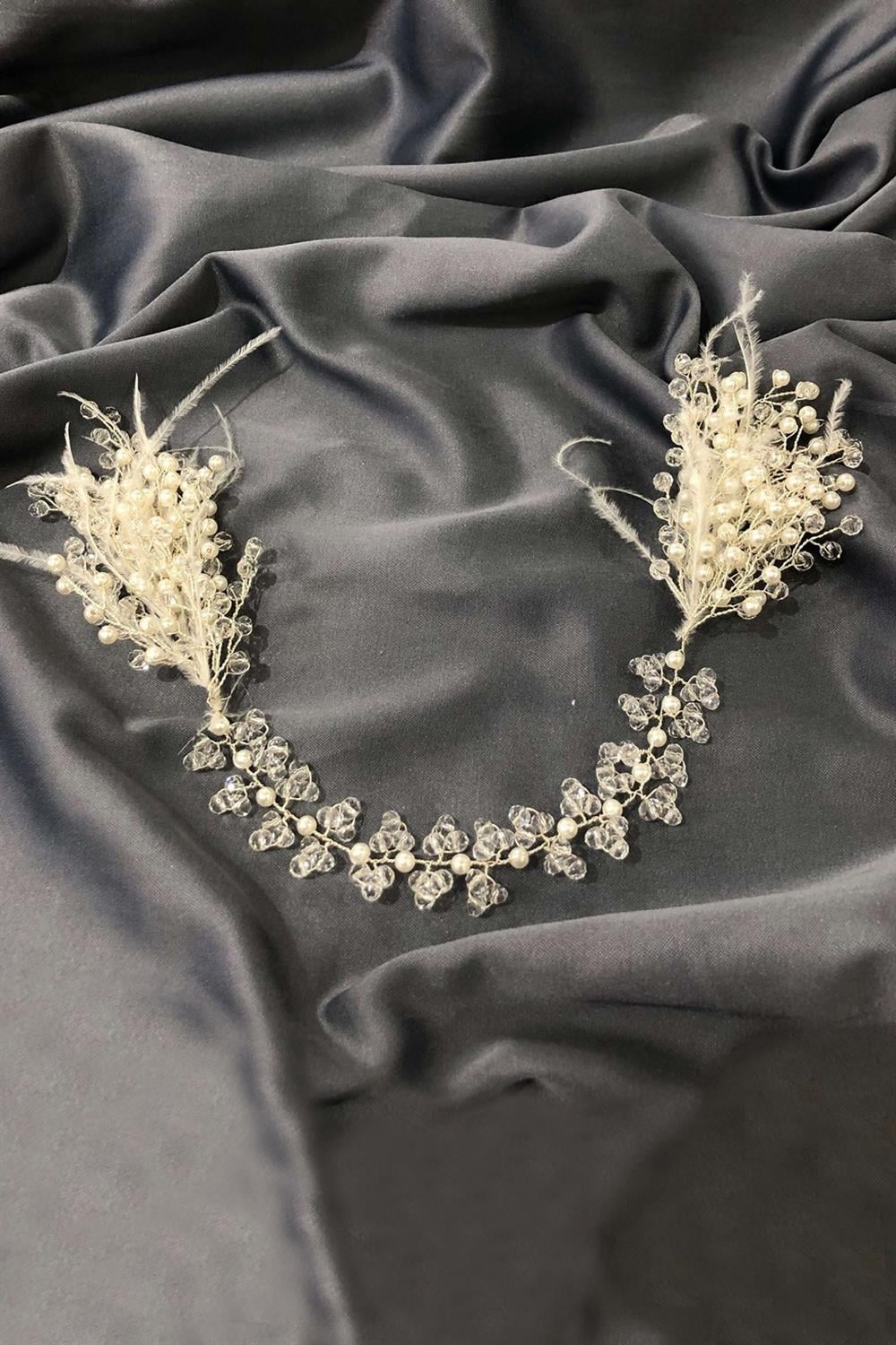 Wholesale Cream Feather Helen Model Hair Accessory