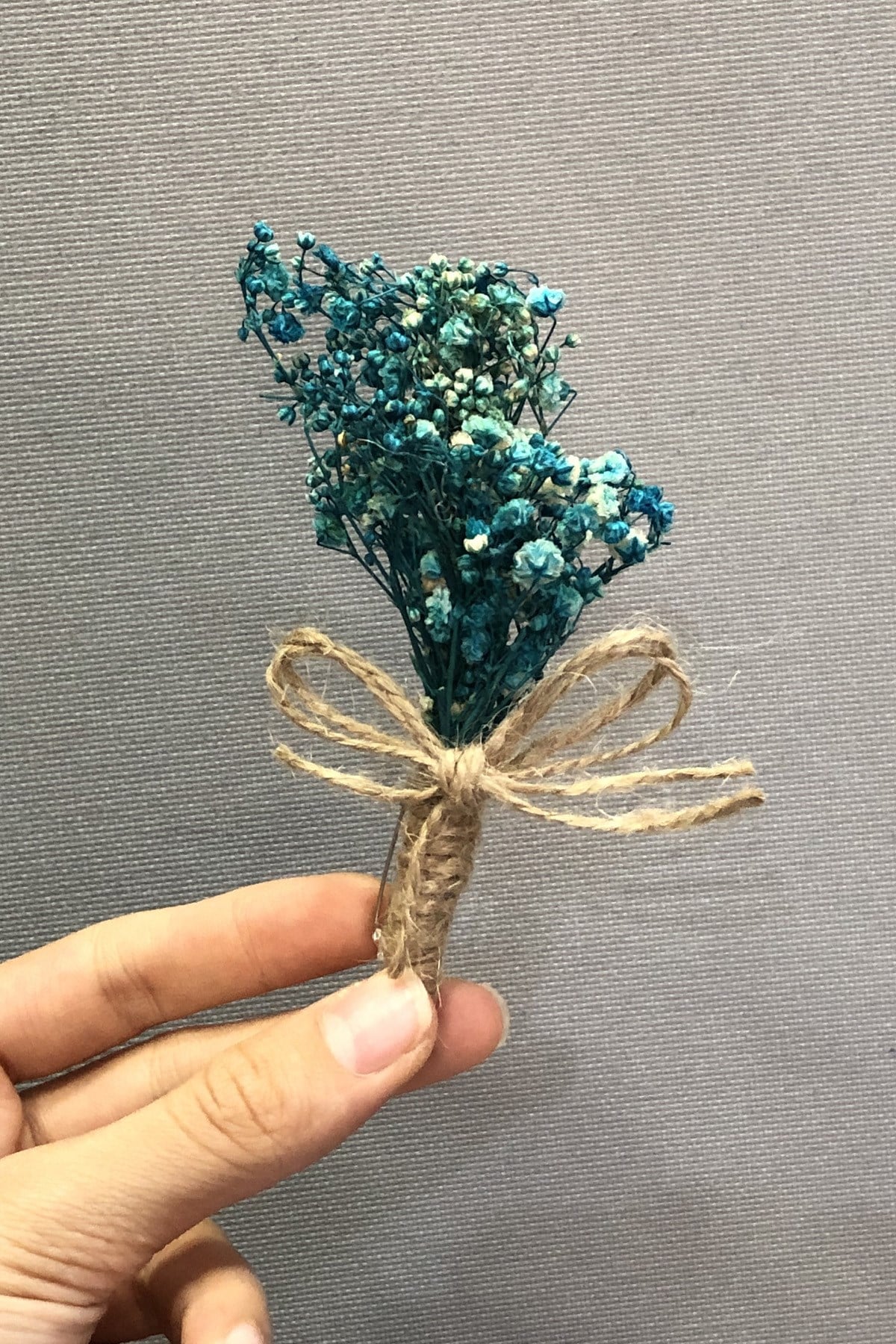 Turkuaz Cipsolu Yaka Çiçeği