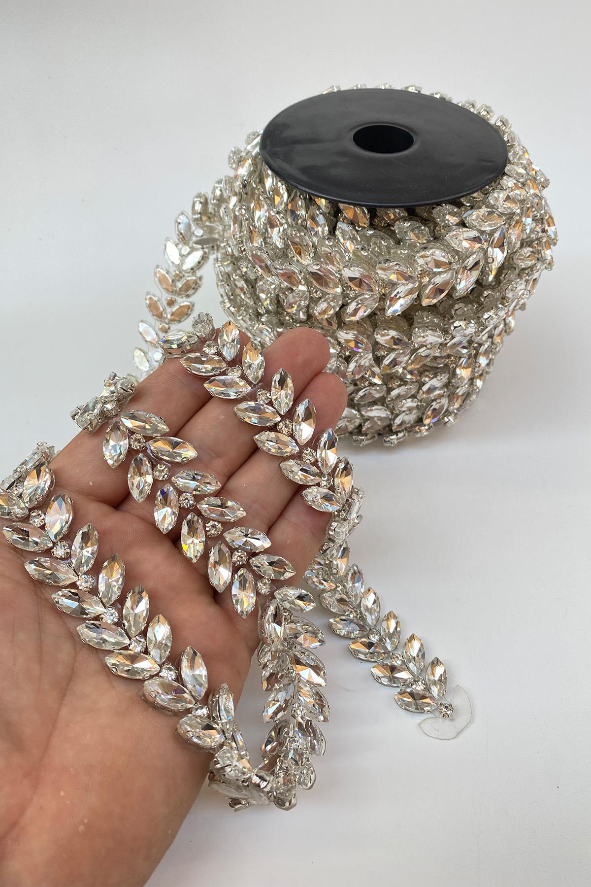 Ütüyle Yapışan Mekik Taşlı Abiye Şerit Bordür