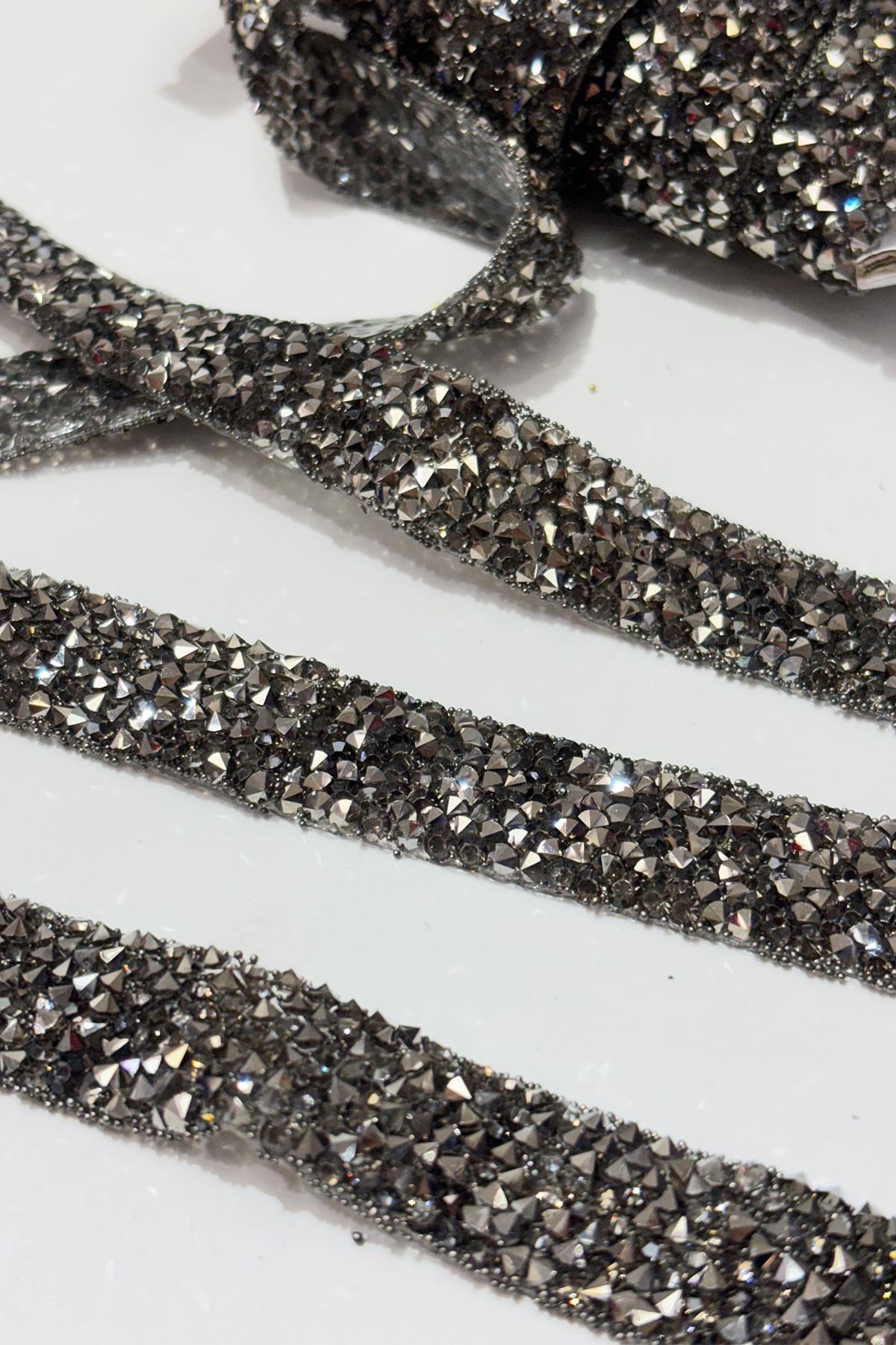 Ütüyle Yapışan Şerit Taş Boncuk1,5 Cm 