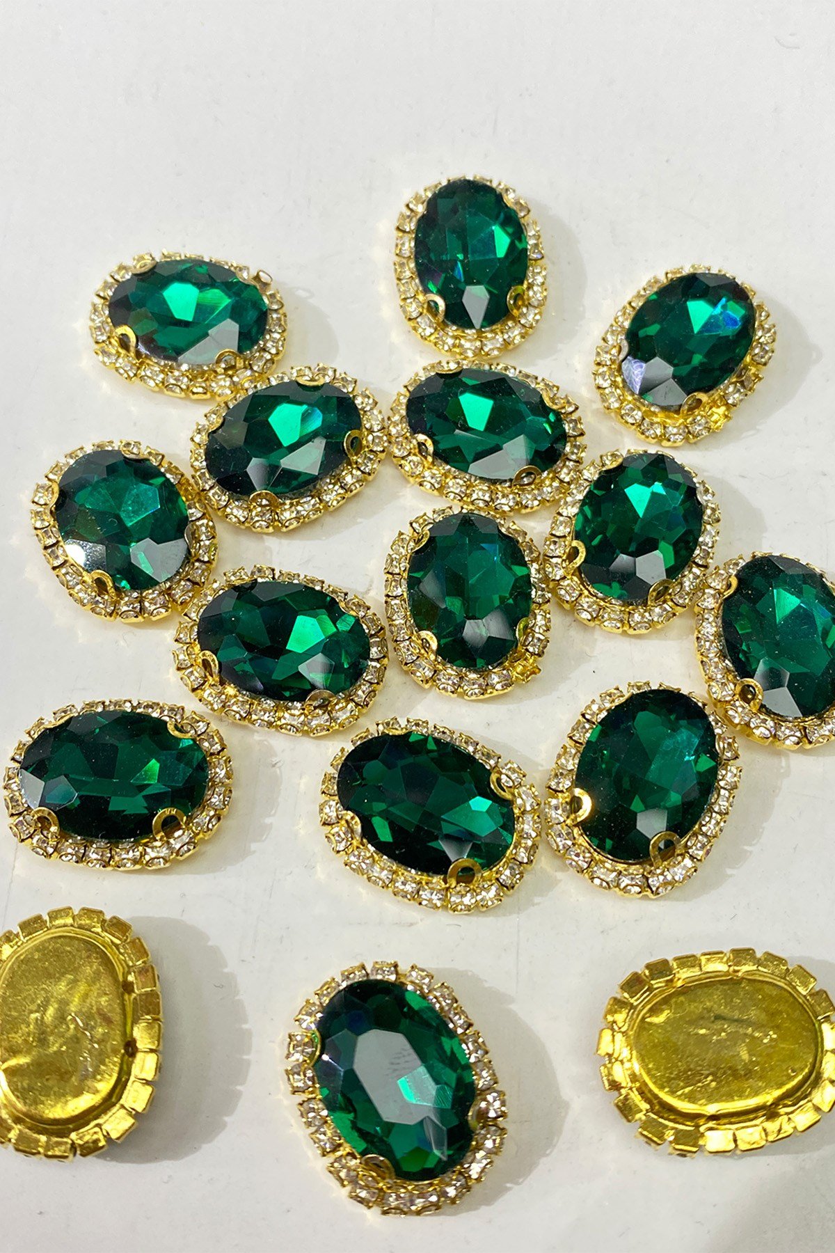 Yeşil Gold Kasalı Oval Dikme Taş 5 Adet