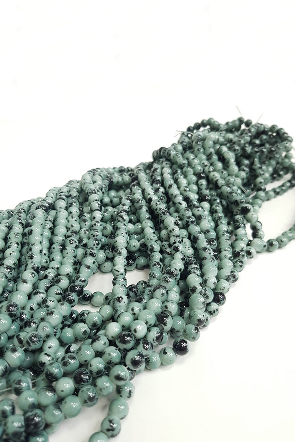 Yeşil Siyahlı Desenli Dizi Cam Boncuk