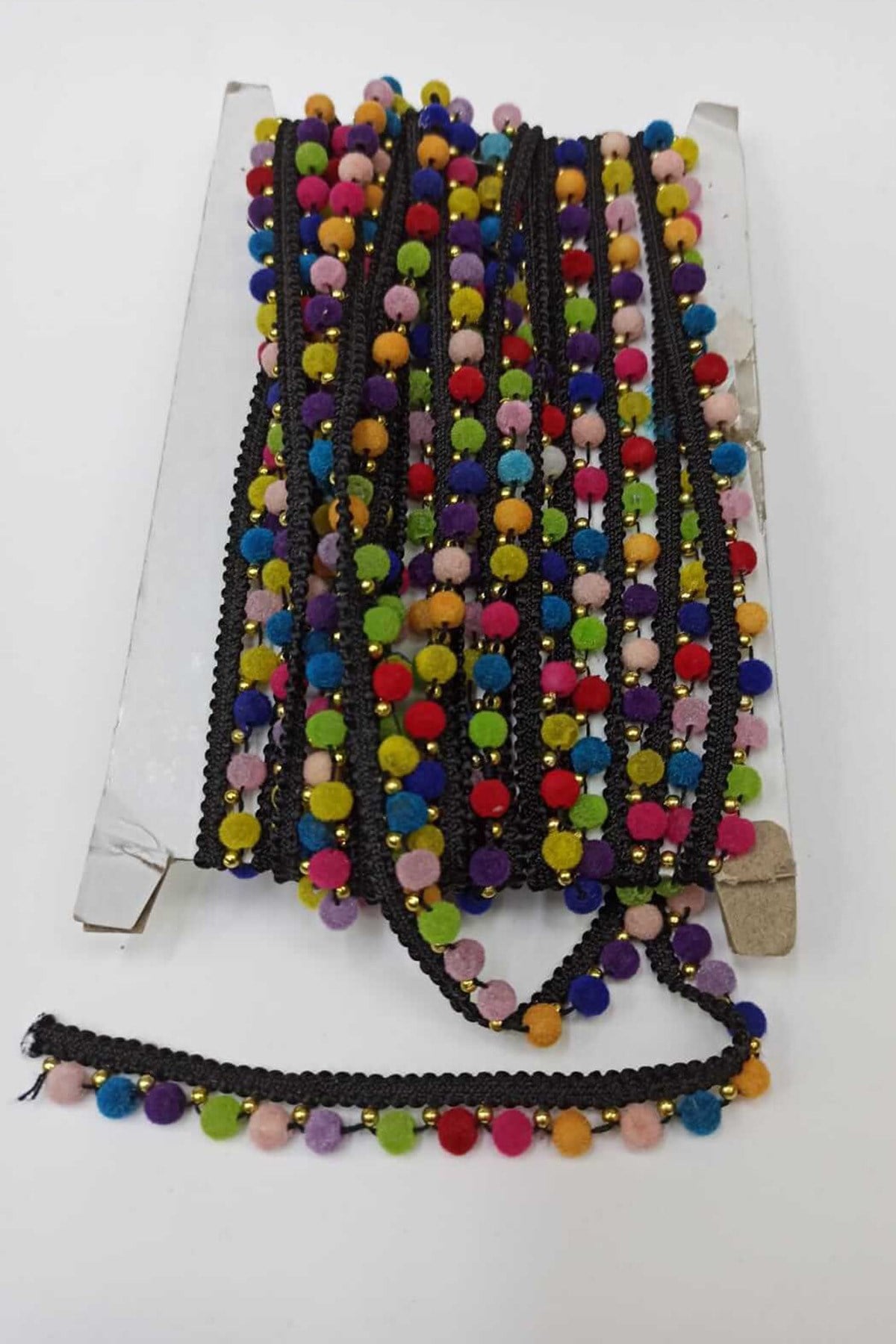 Round Velvet Beaded Pompom Ribbon