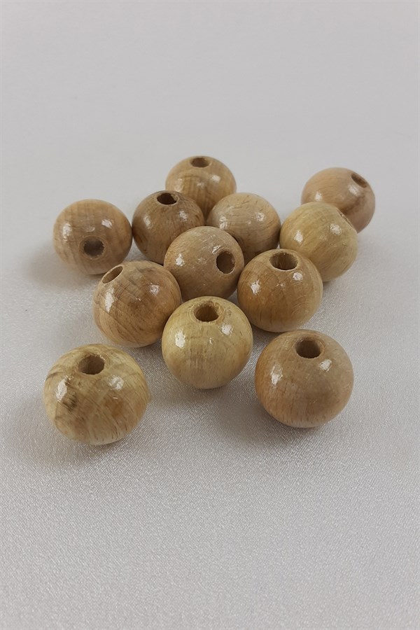 Varnished Natural Wood Beads 20mm