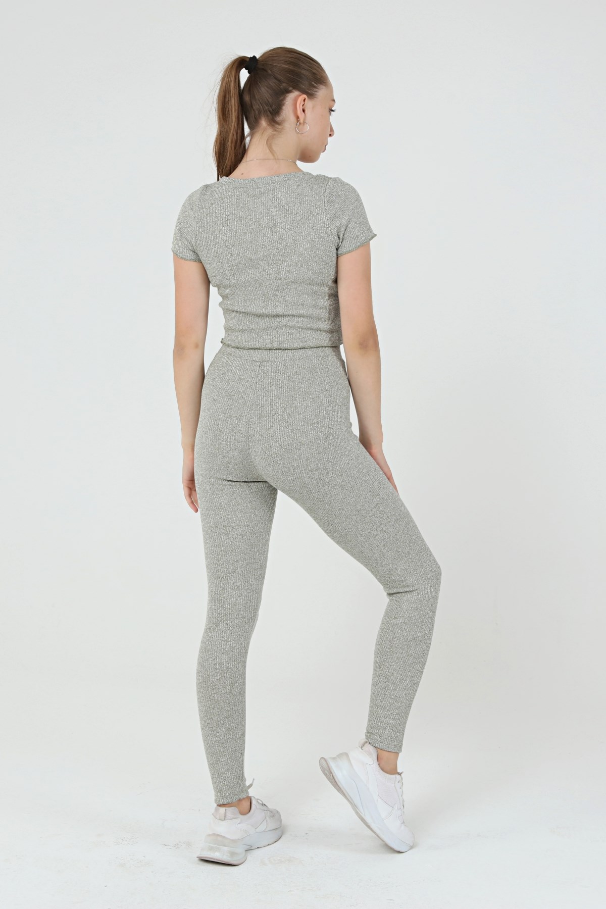 Sezer Aktaş Esnek Yeşil Tayt