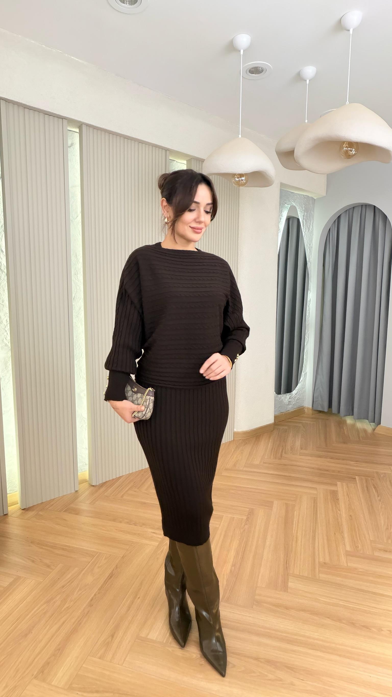 Fiana Kahve Bluz Elbise Triko Takım