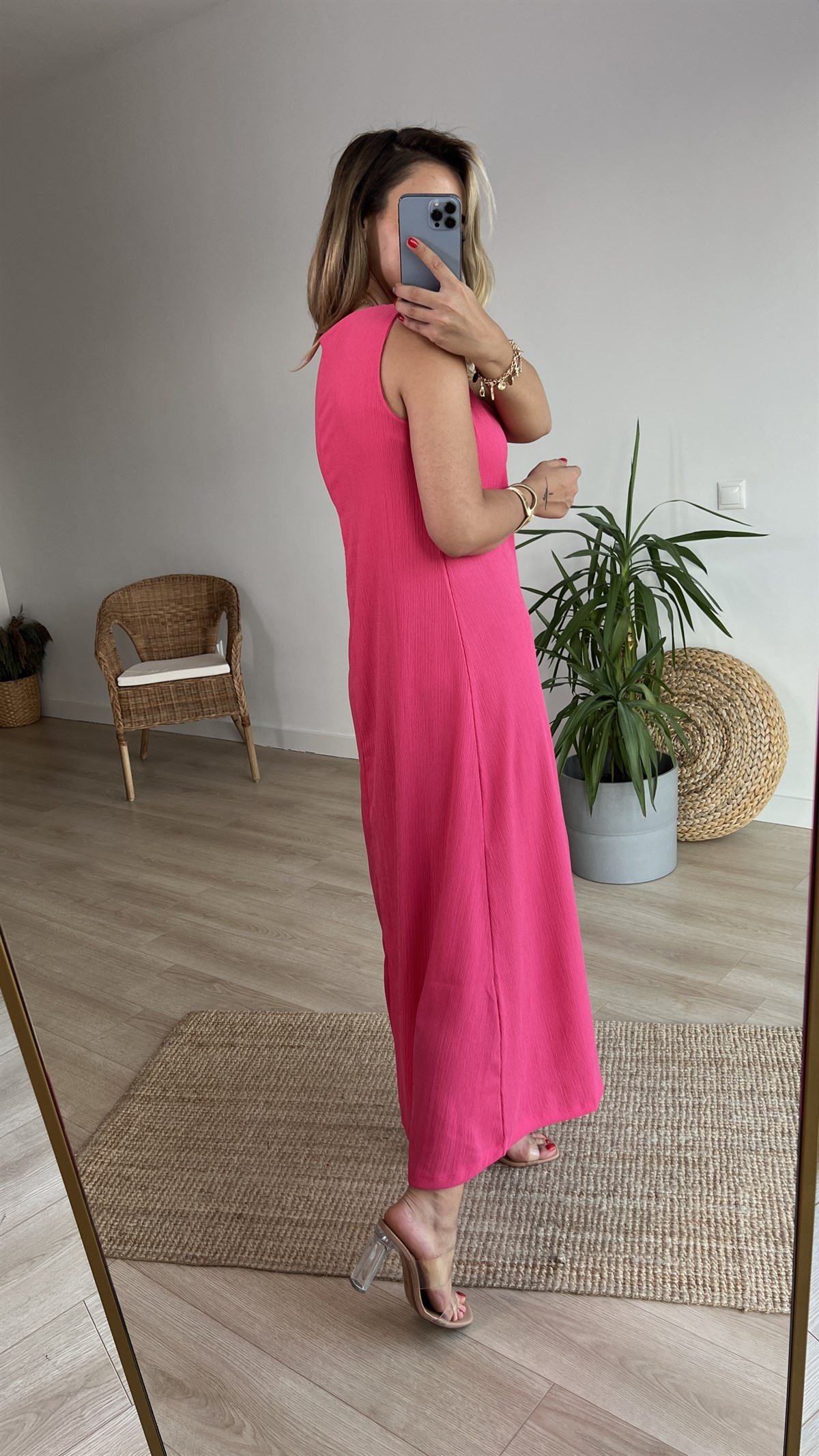 Kolsuz V Yaka Pembe Maxi Elbise