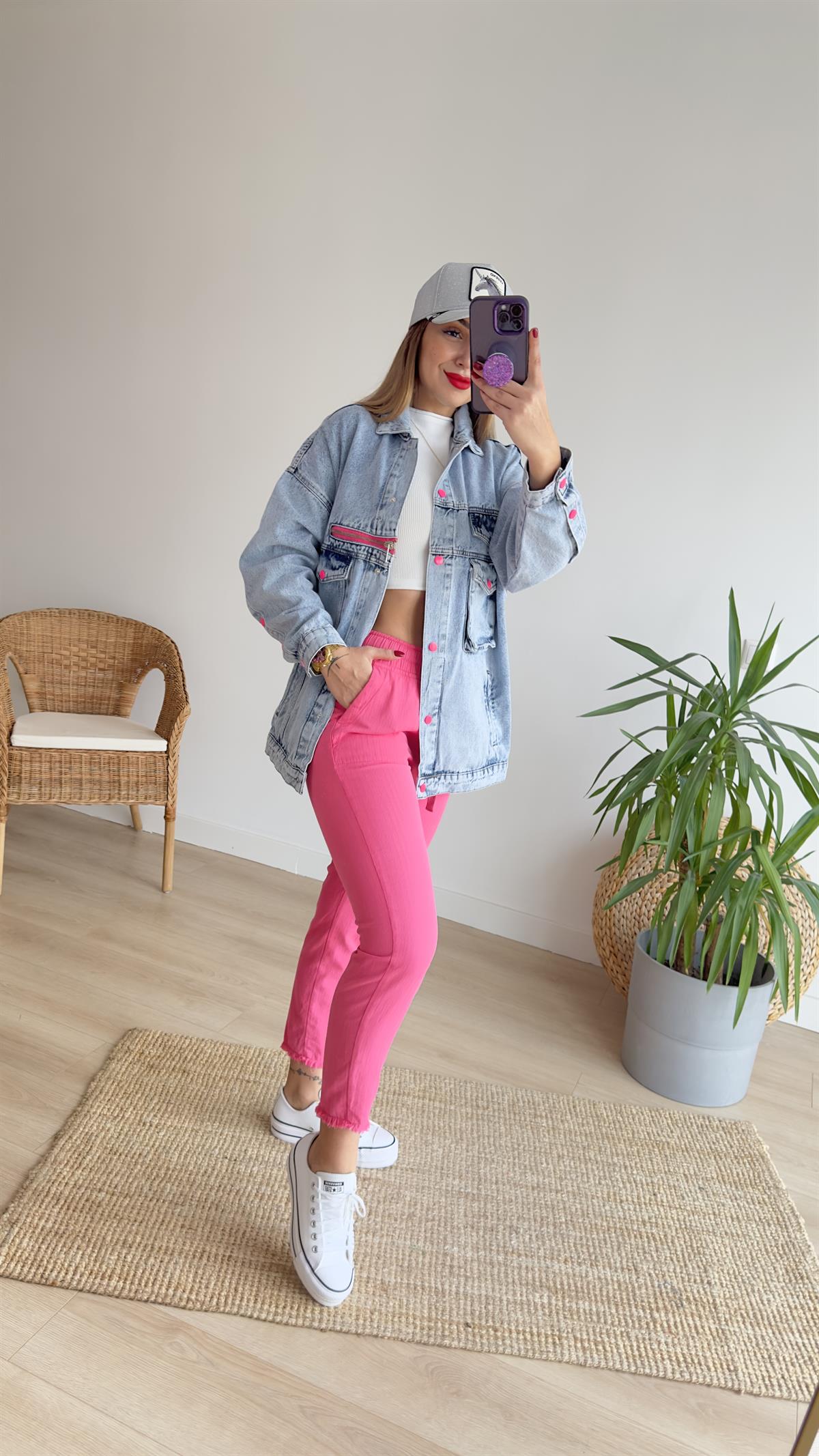 Pembe Düğmeli Kot Ceket