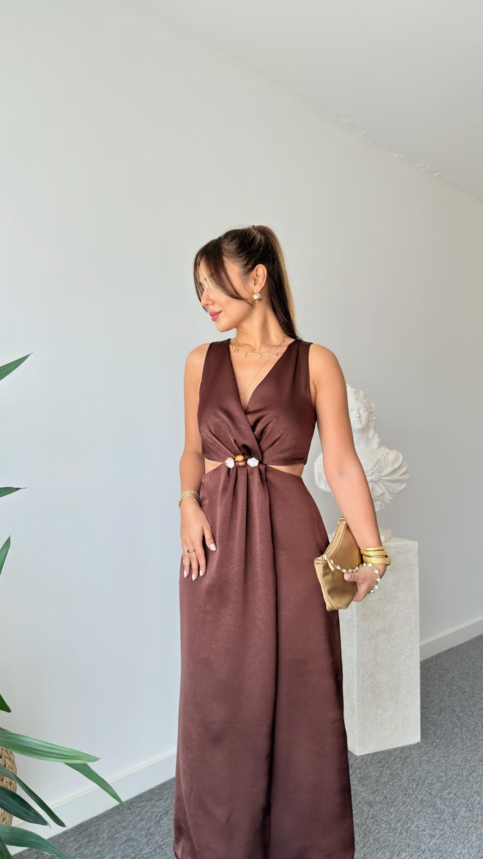 Kahve Pencere Detaylı Boncuklu Elbise