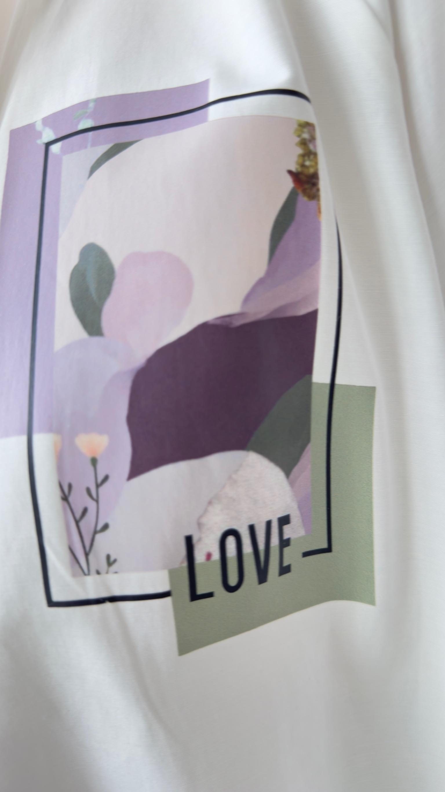 Love Yazılı Beyaz Gömlek