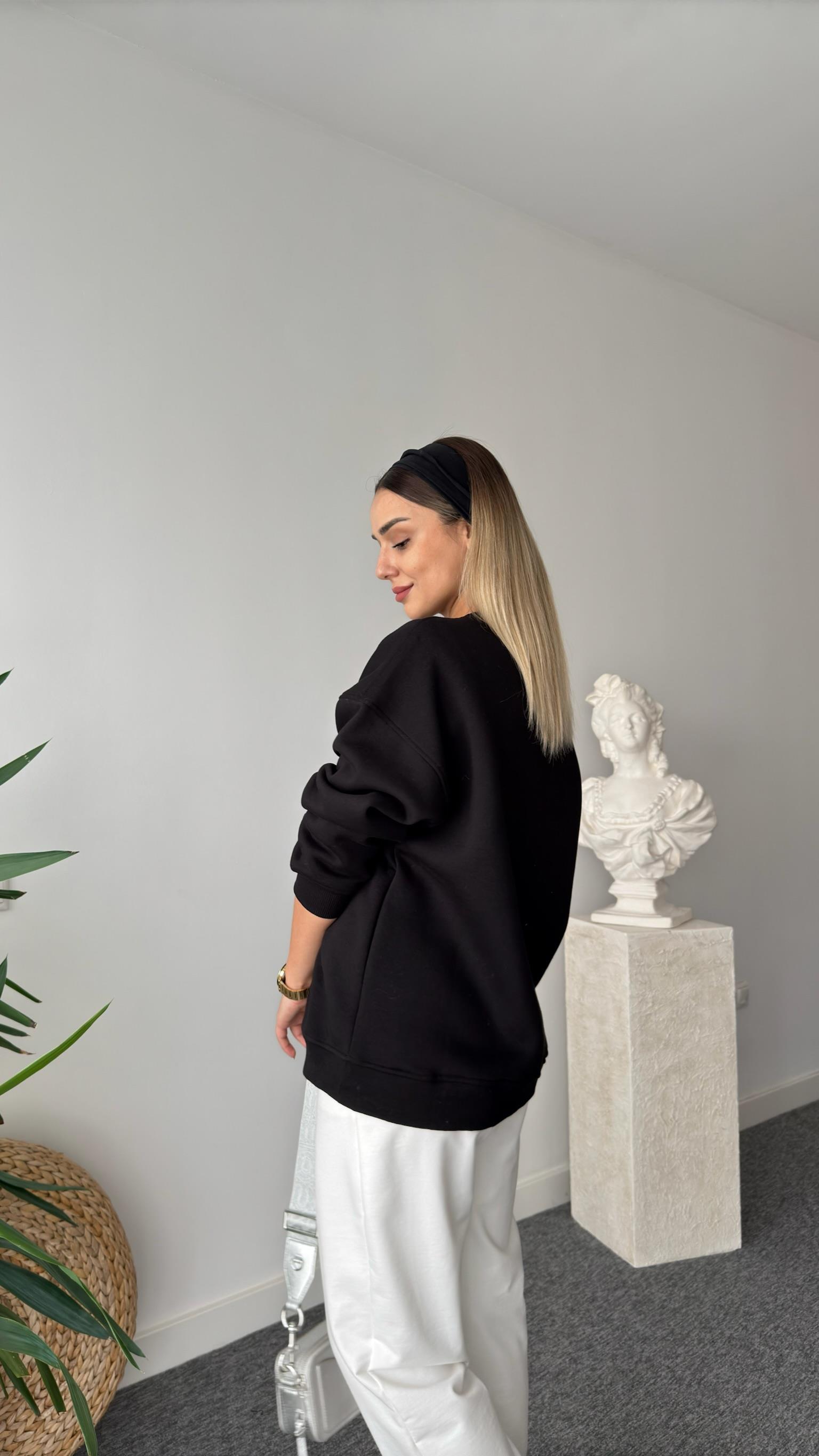 Minnesota Yazılı Siyah Sweatshirt