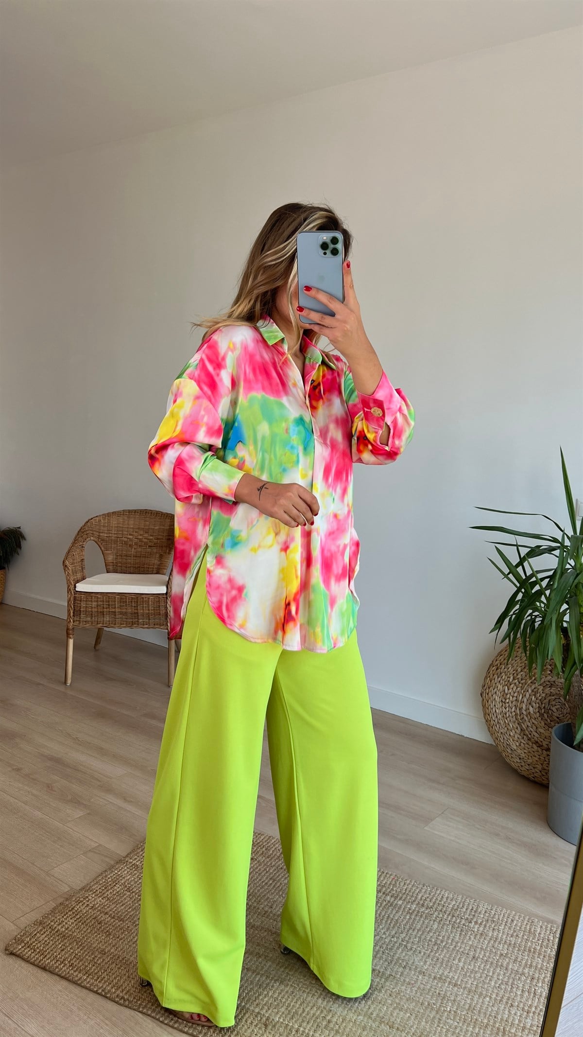 Zara Model Çok Renkli Saten Bluz