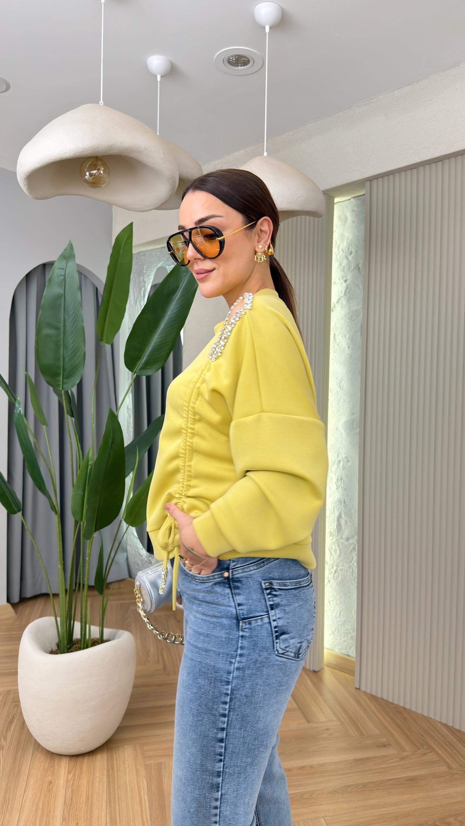 Yeşil Taş Detay Büzgülü Modal Sweat