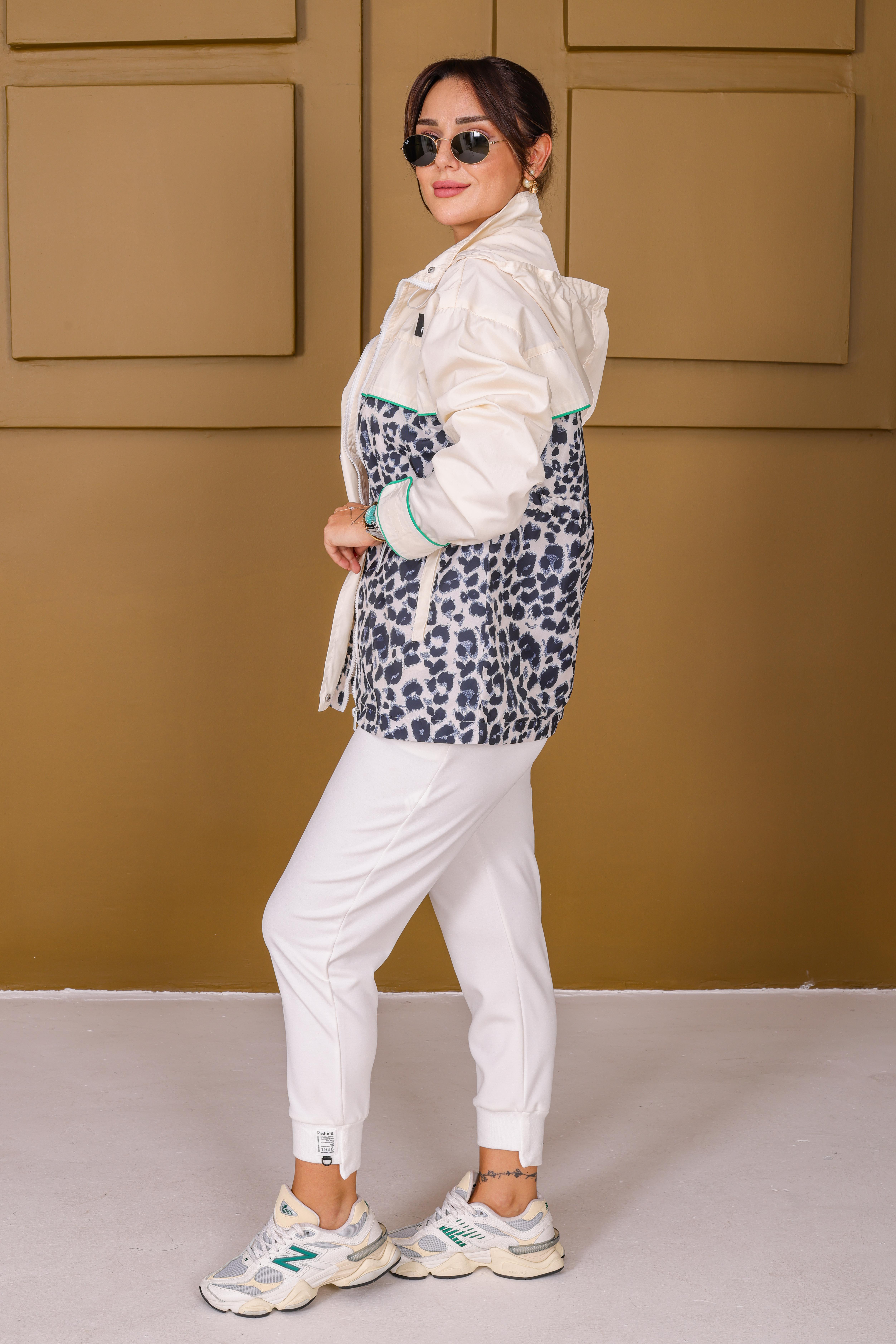 Beyaz Tws Model Leopar Desenli Kapüşonlu Ceket 