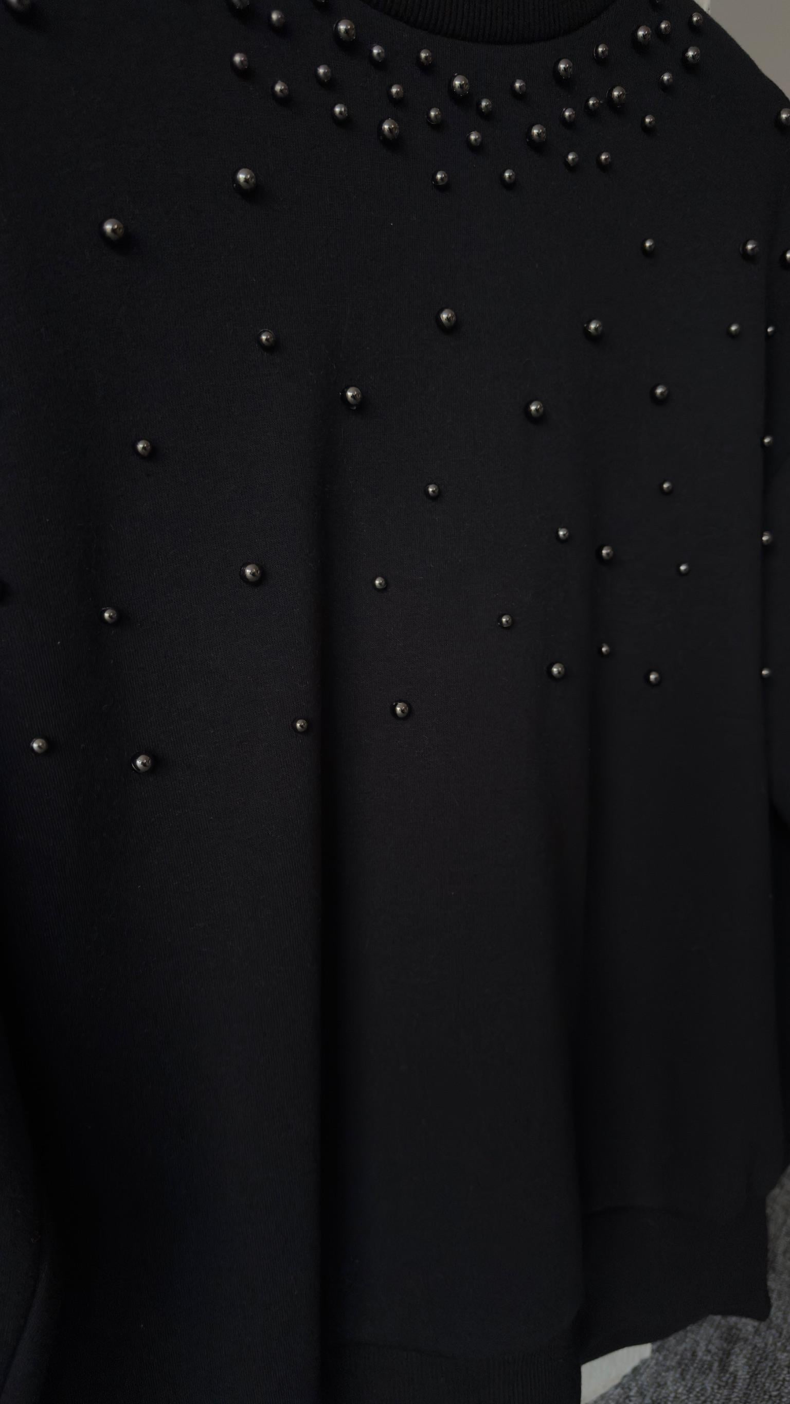 Mood İncili Siyah Sweatshirt