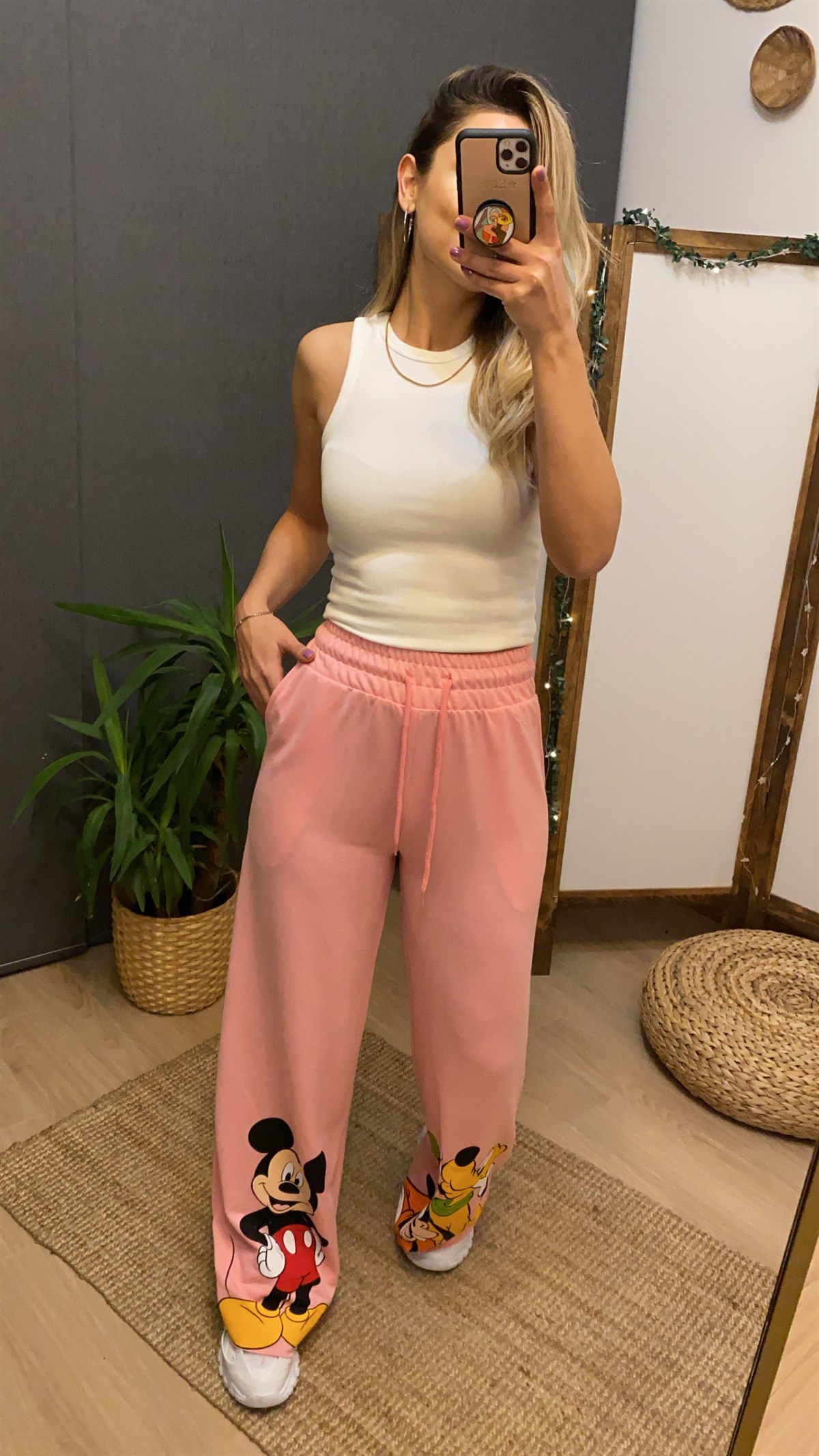 Paça Karakter Detaylı Pembe Eşofman Altı