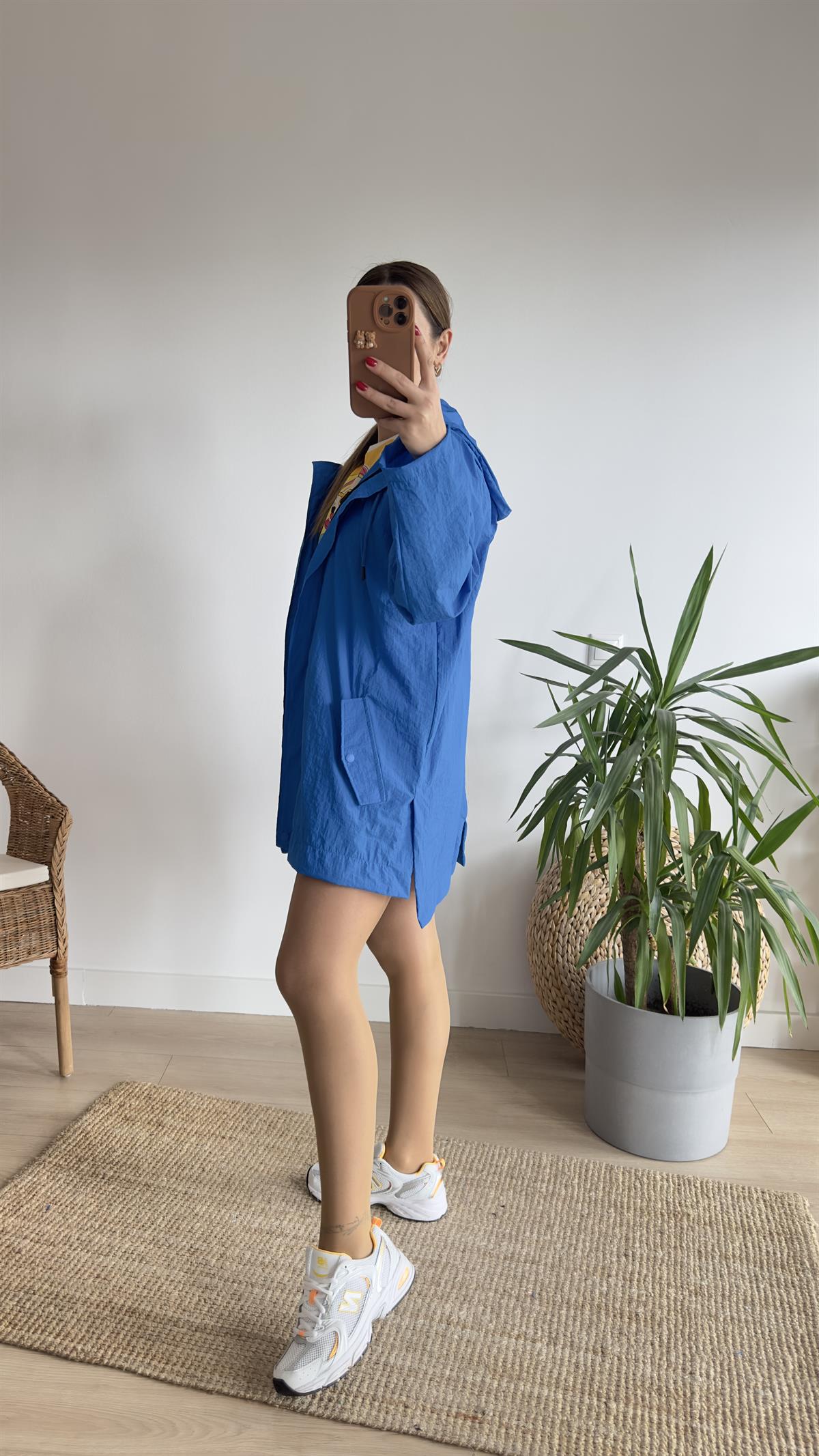 Madis Oversize Mavi Yağmurluk 