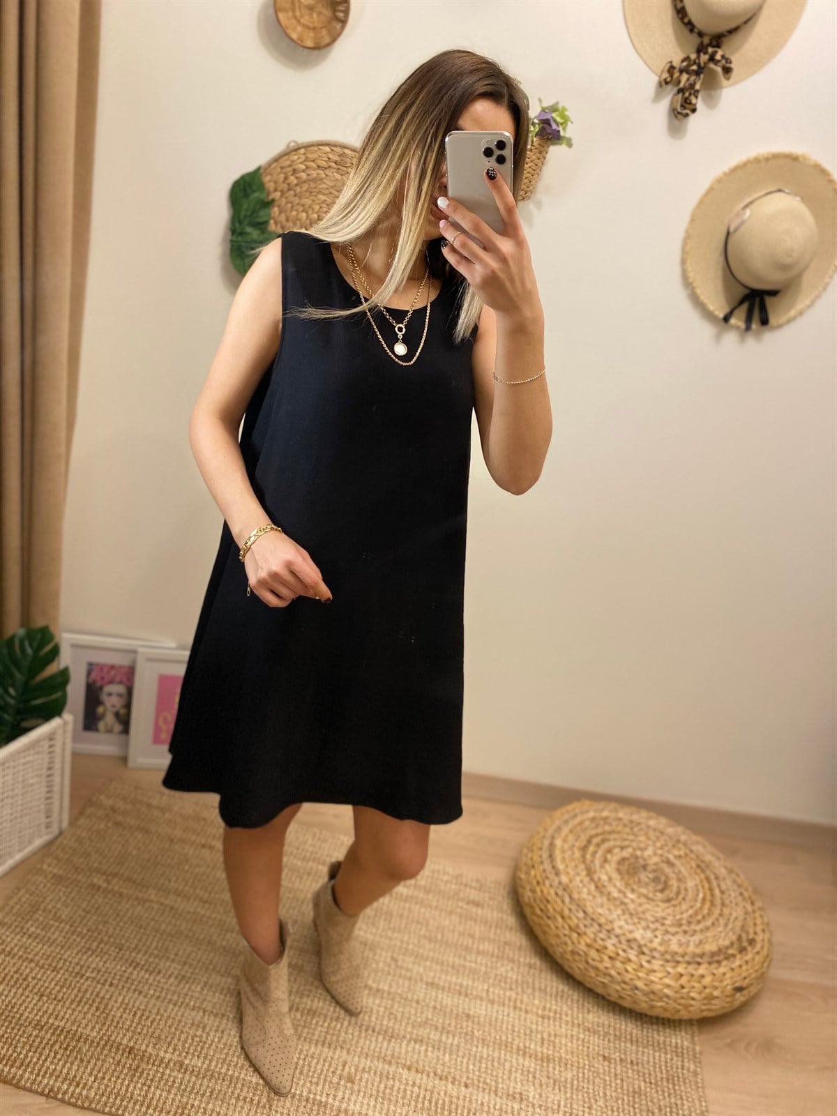 Siyah Çan Elbise
