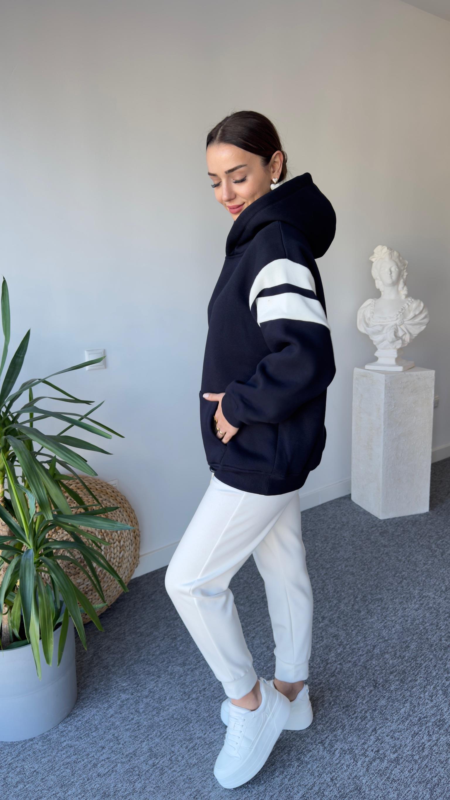 Kolu Beyaz Triko Detay Kapüşonlu Sweatshirt