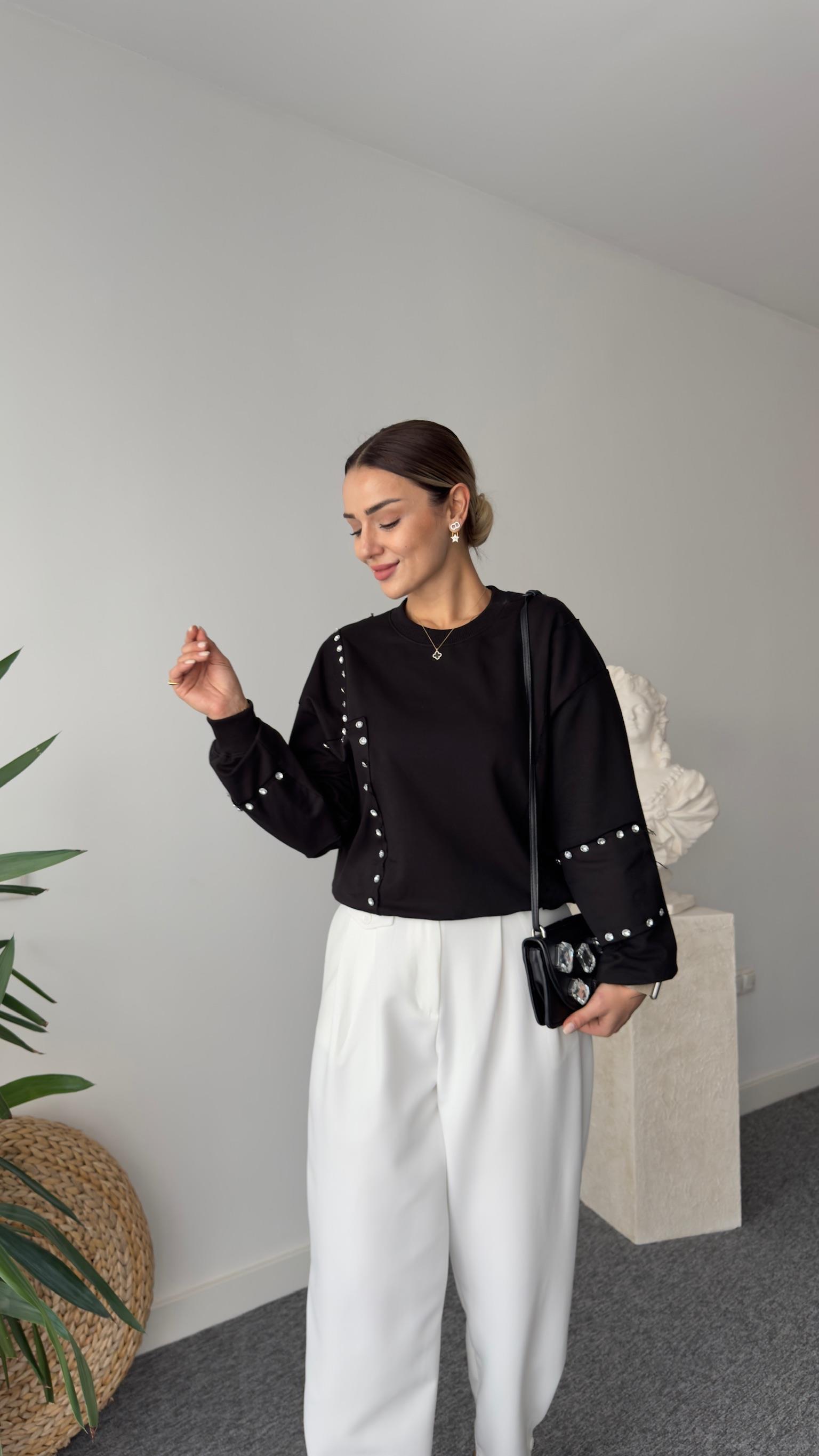Orj Model Büyük Taş Detaylı Siyah Sweat