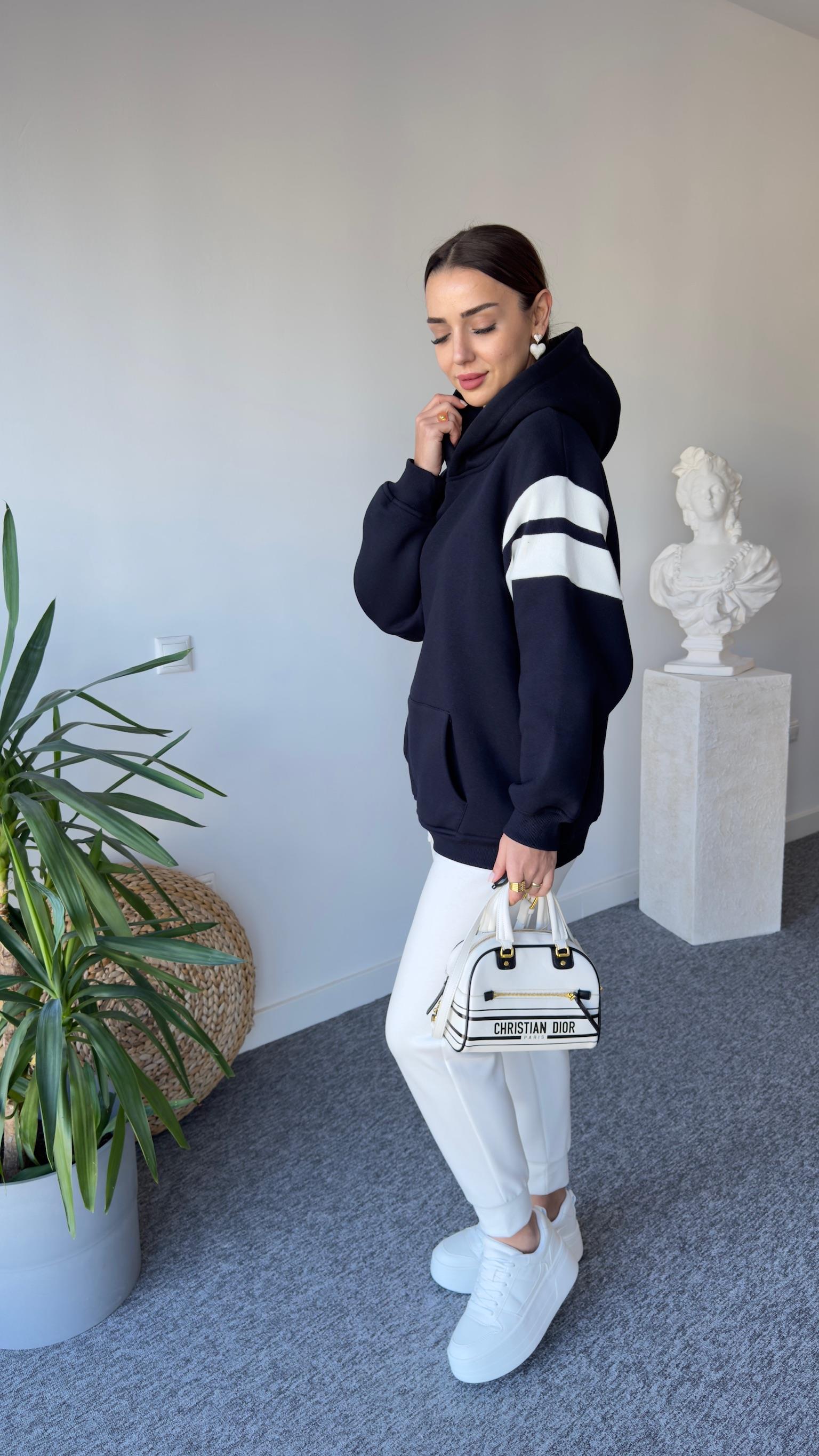 Kolu Beyaz Triko Detay Kapüşonlu Sweatshirt