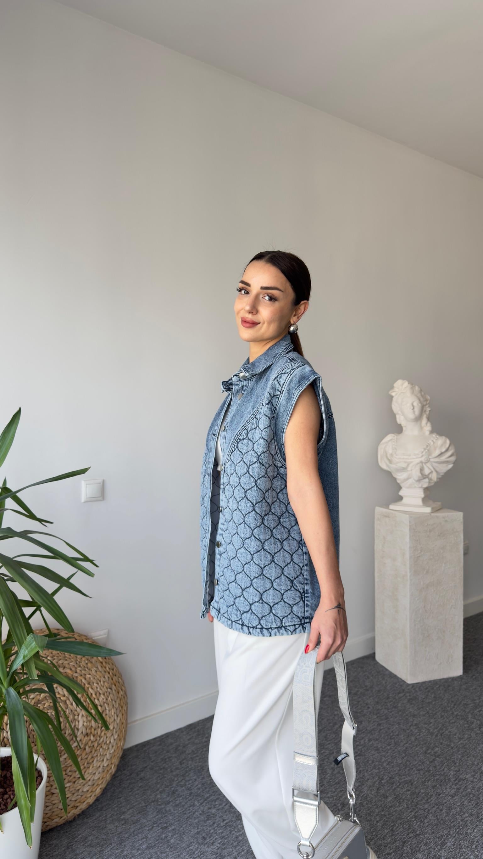Marka Model Kapitone Kot Yelek
