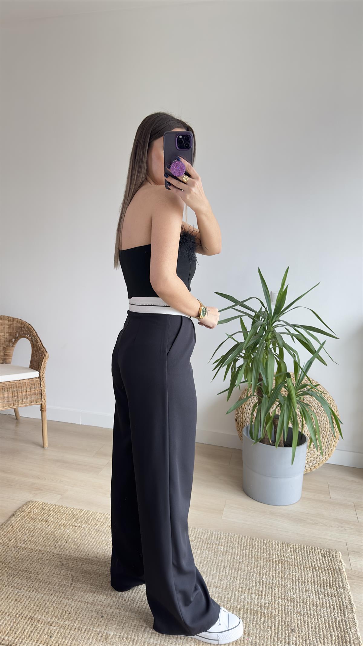 Siyah Otriş Detaylı Büstiyer