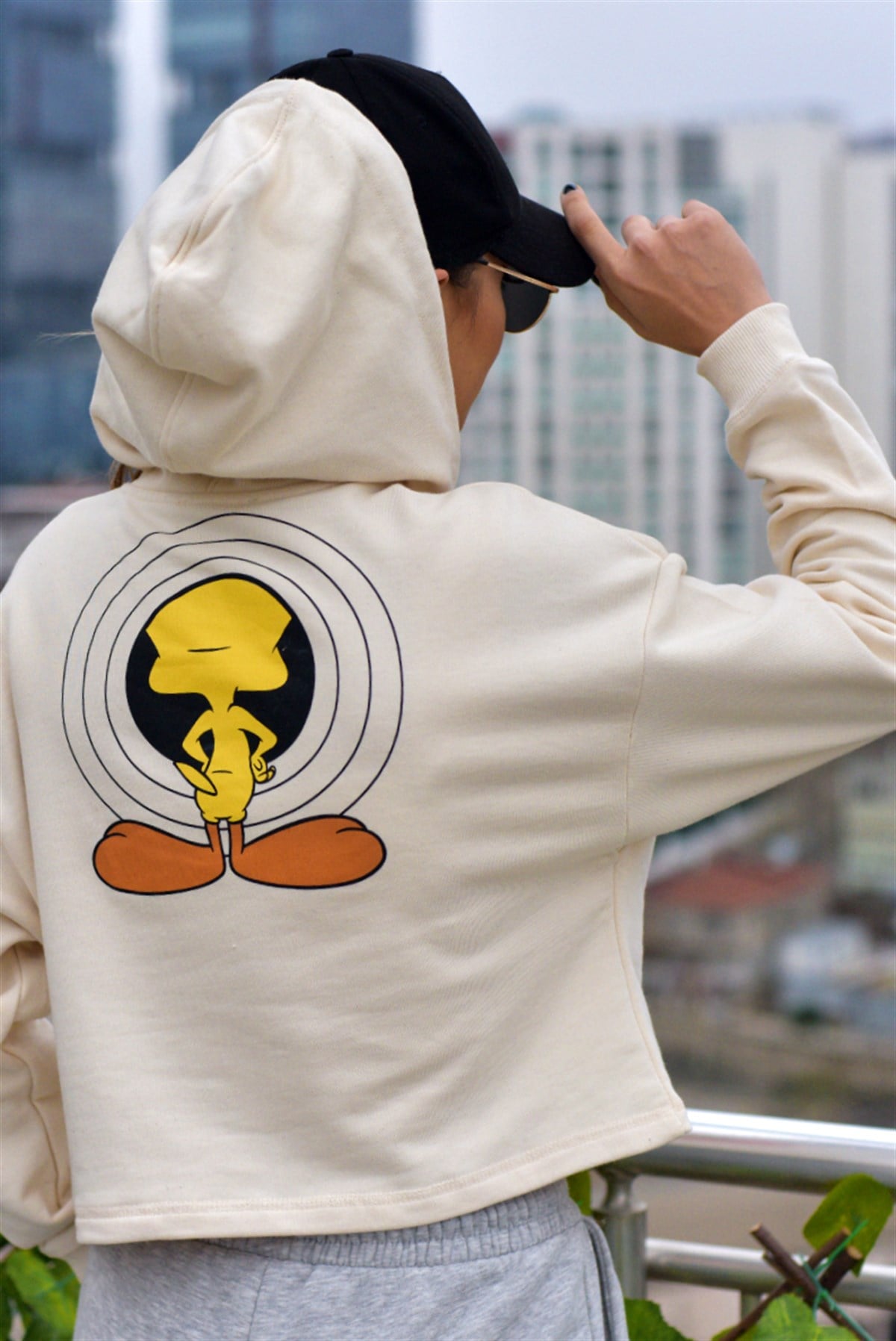 Tweety Baskılı Sweatshirt
