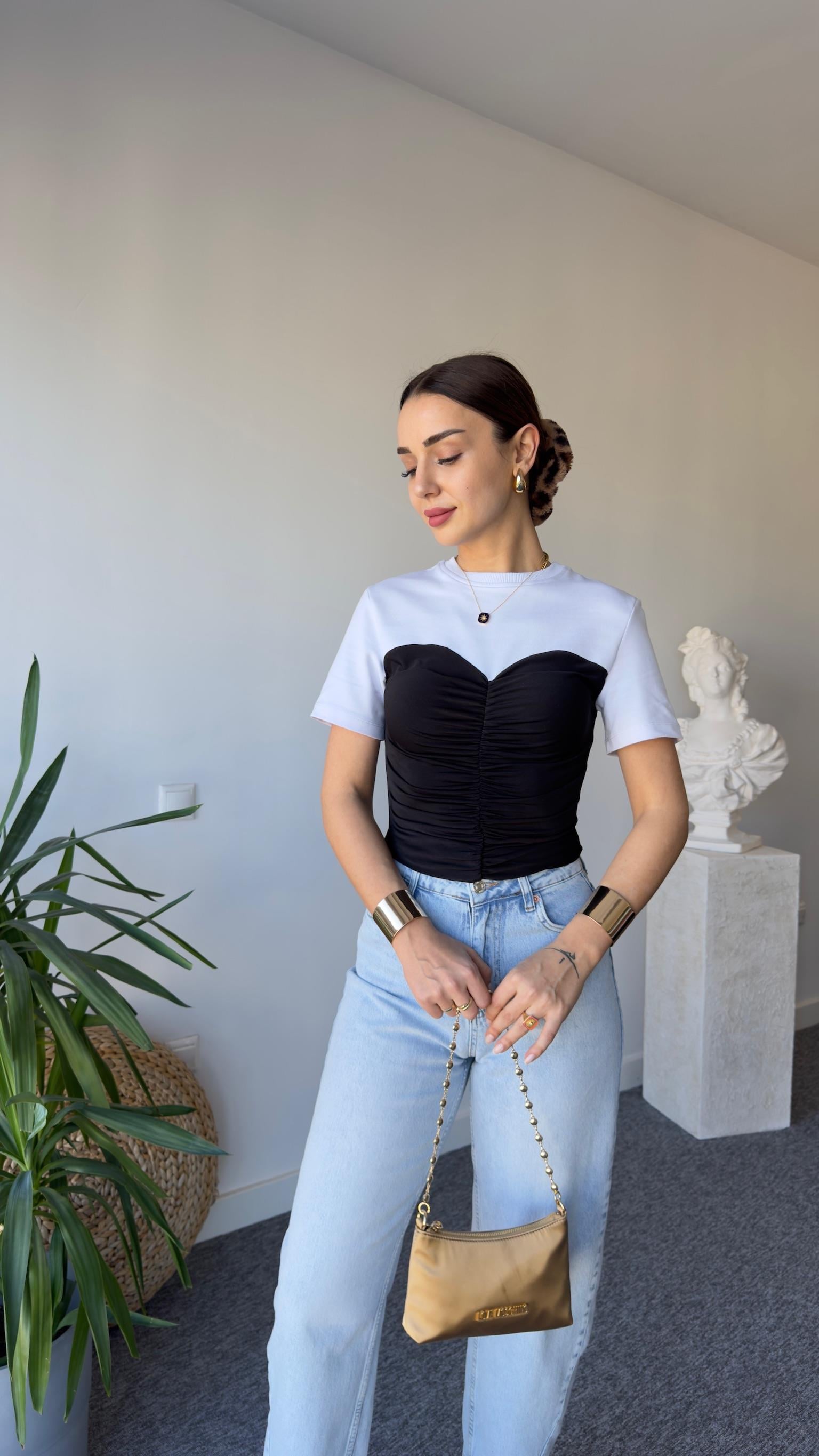 Beny Marka Model Büzgülü Tasarım Bluz