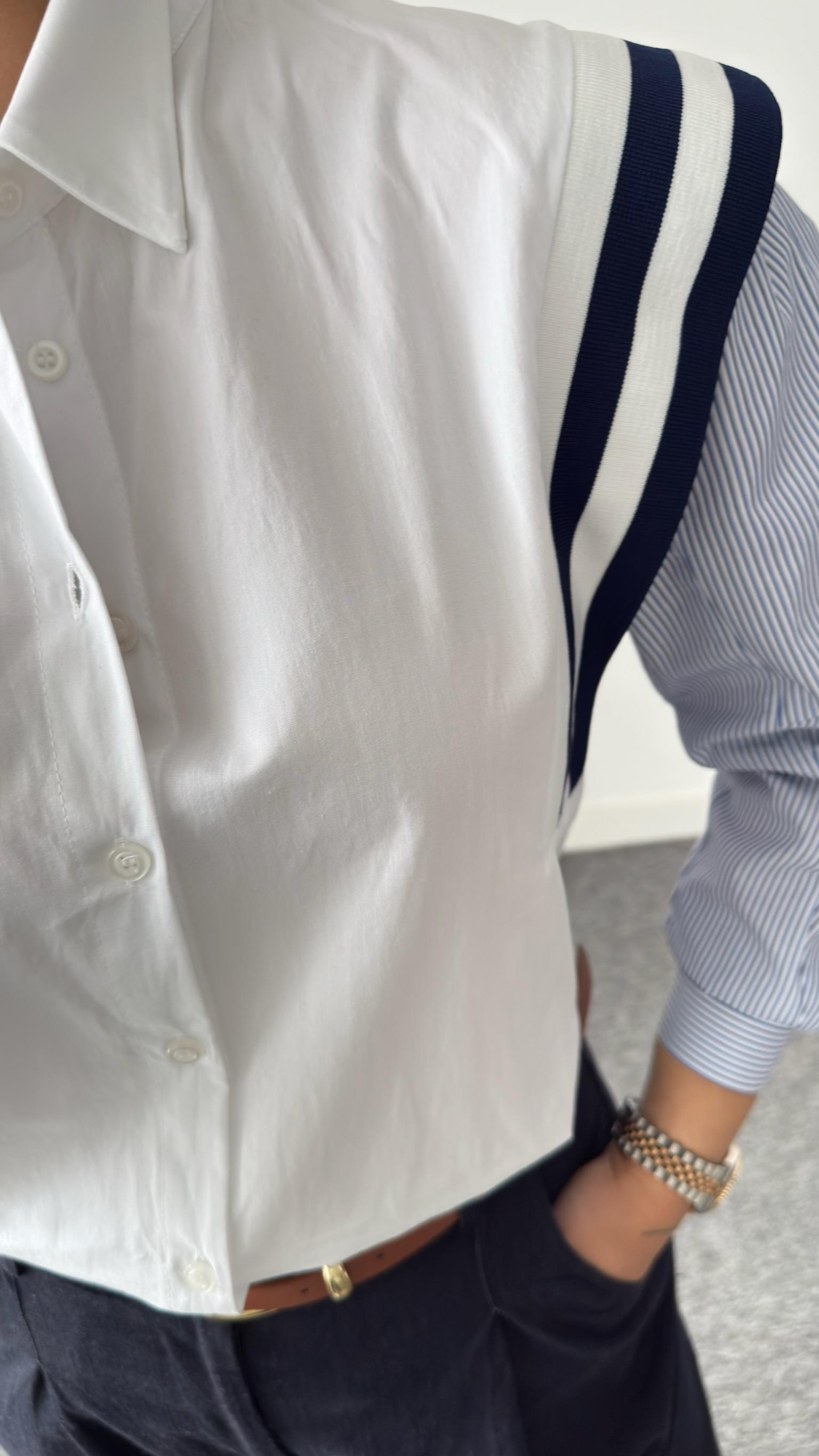 Strip Detaylı Garnili Gömlek