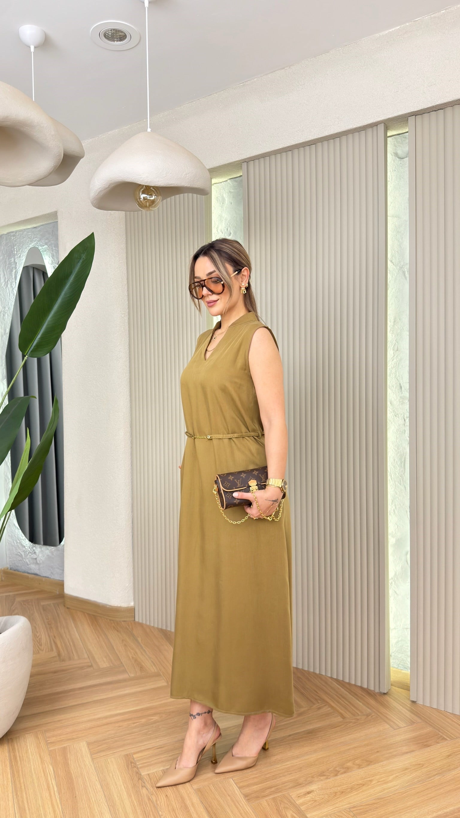 Olive Orj Model Zincir Aksesuarlı Premium Tensel Elbise 
