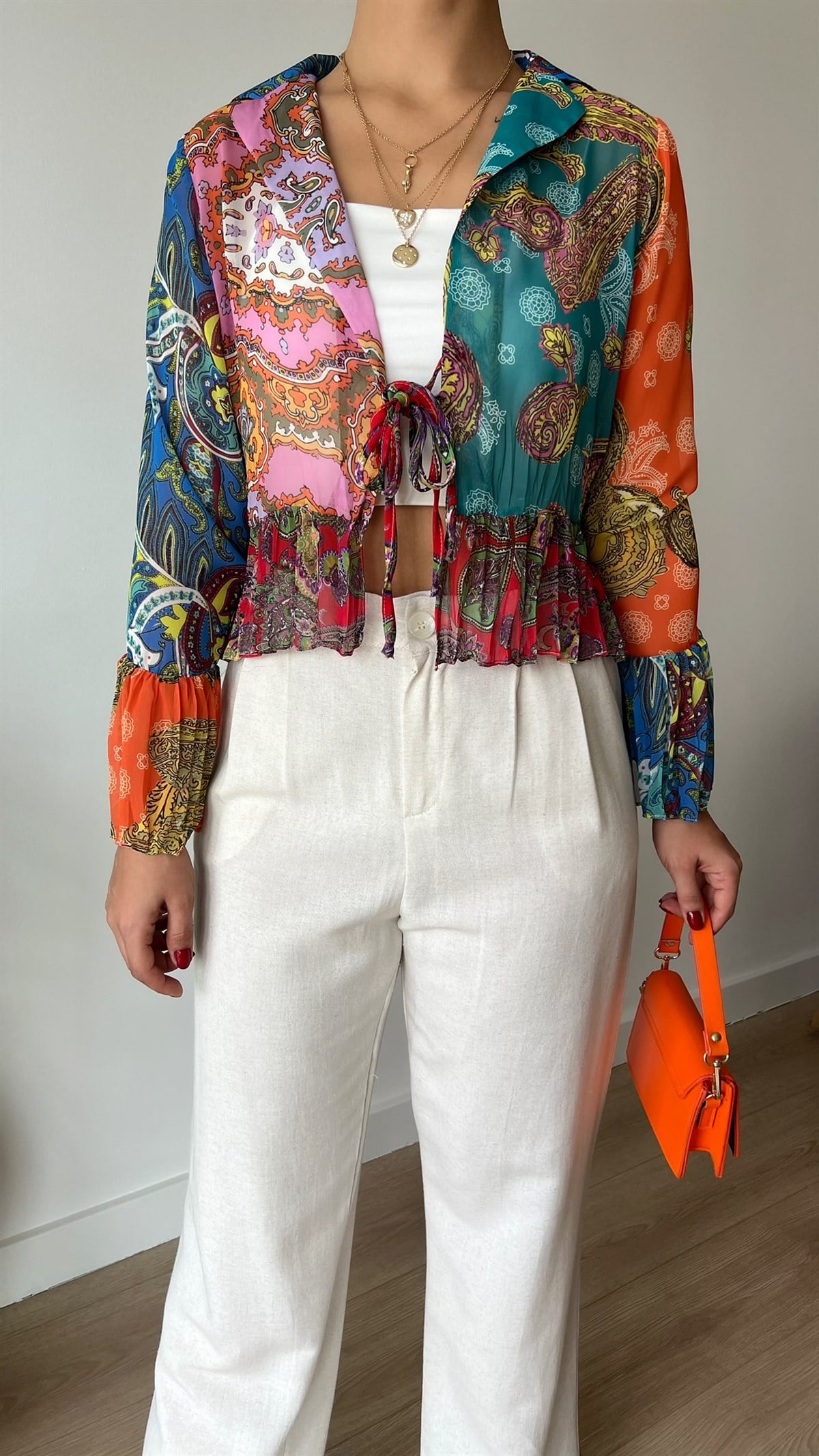 Zara Model Renkli Şifon Bluz