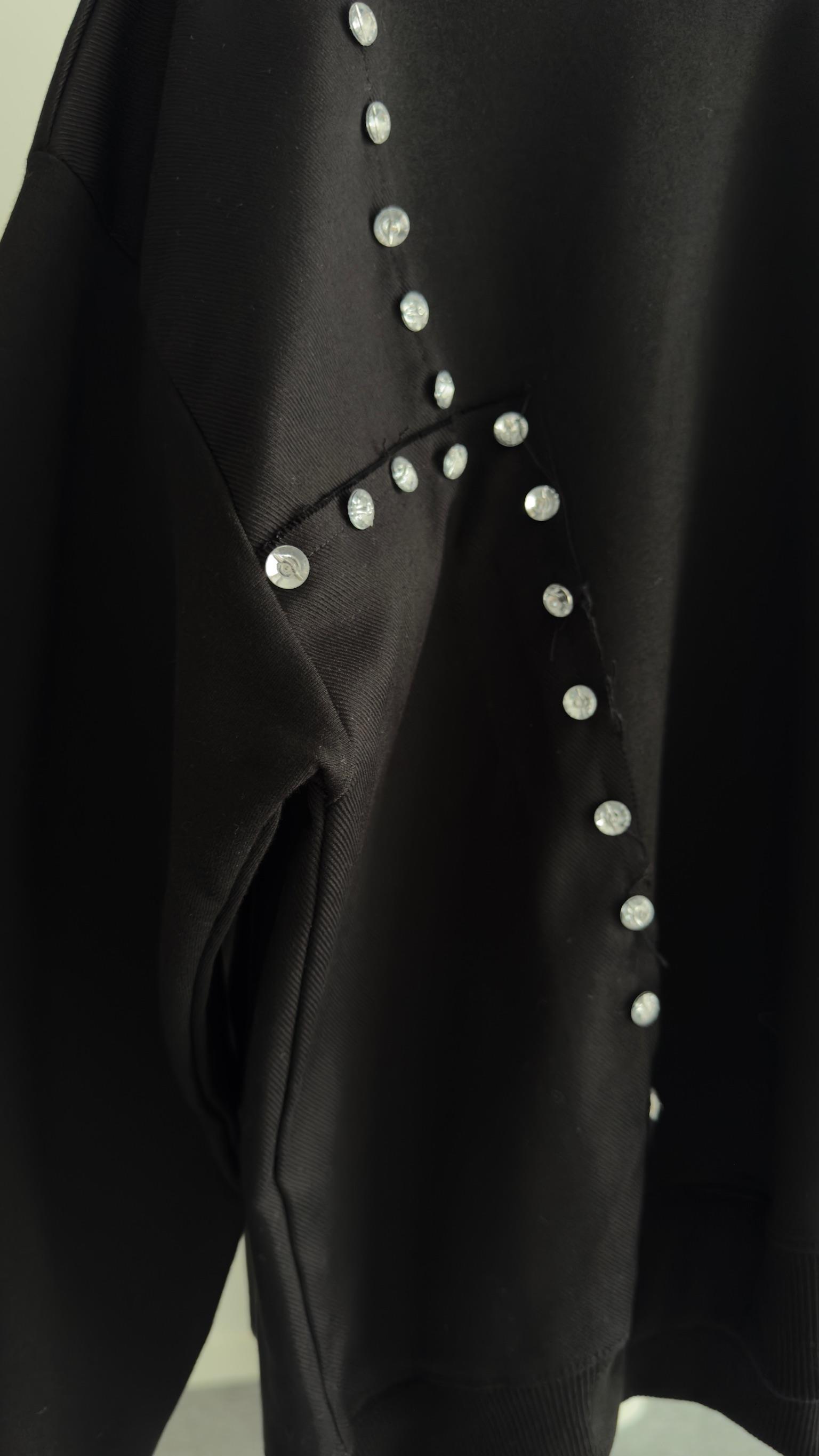Orj Model Büyük Taş Detaylı Siyah Sweat