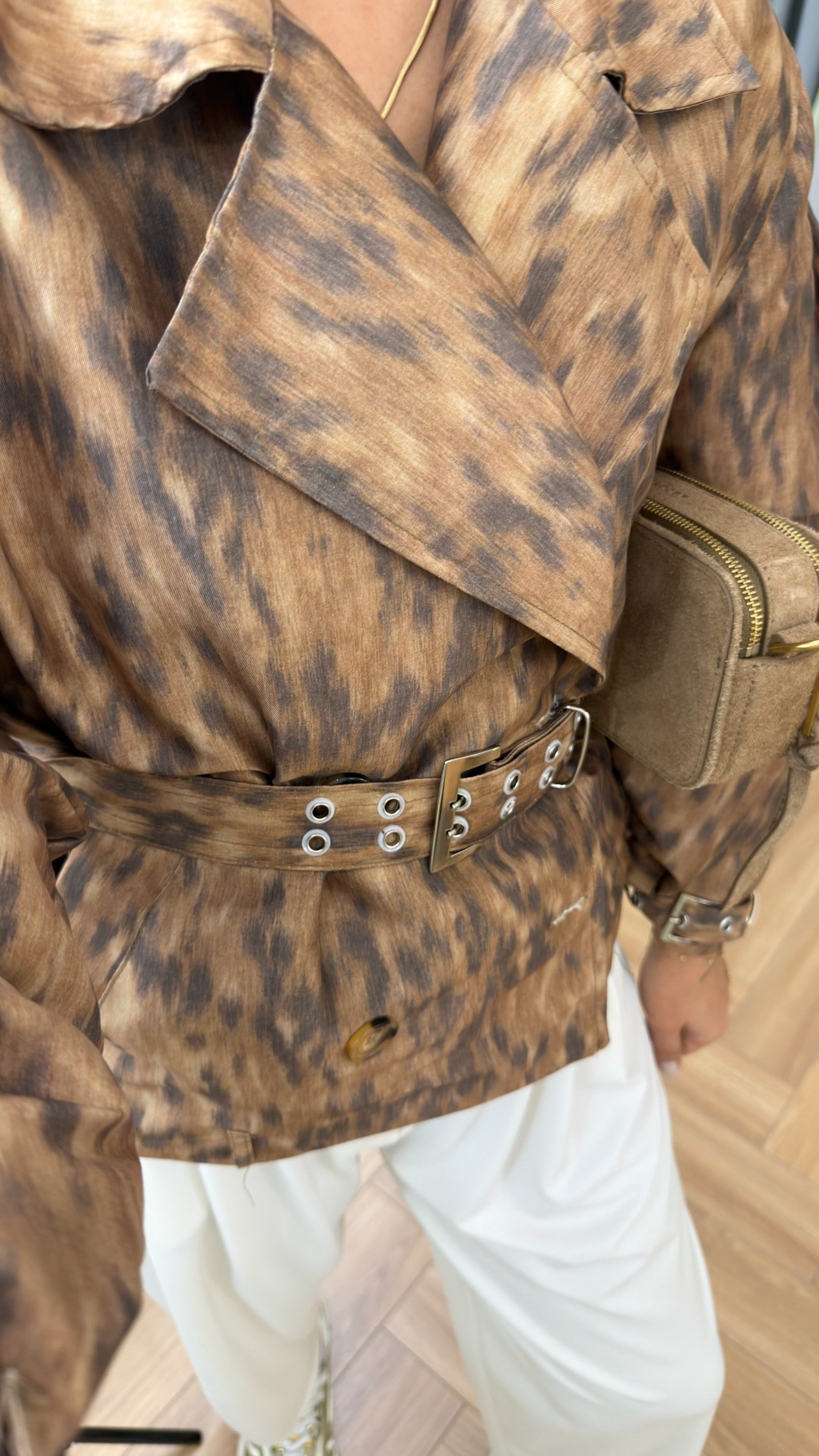Lamse Kemerli Astarlı Leopar Desen Ceket