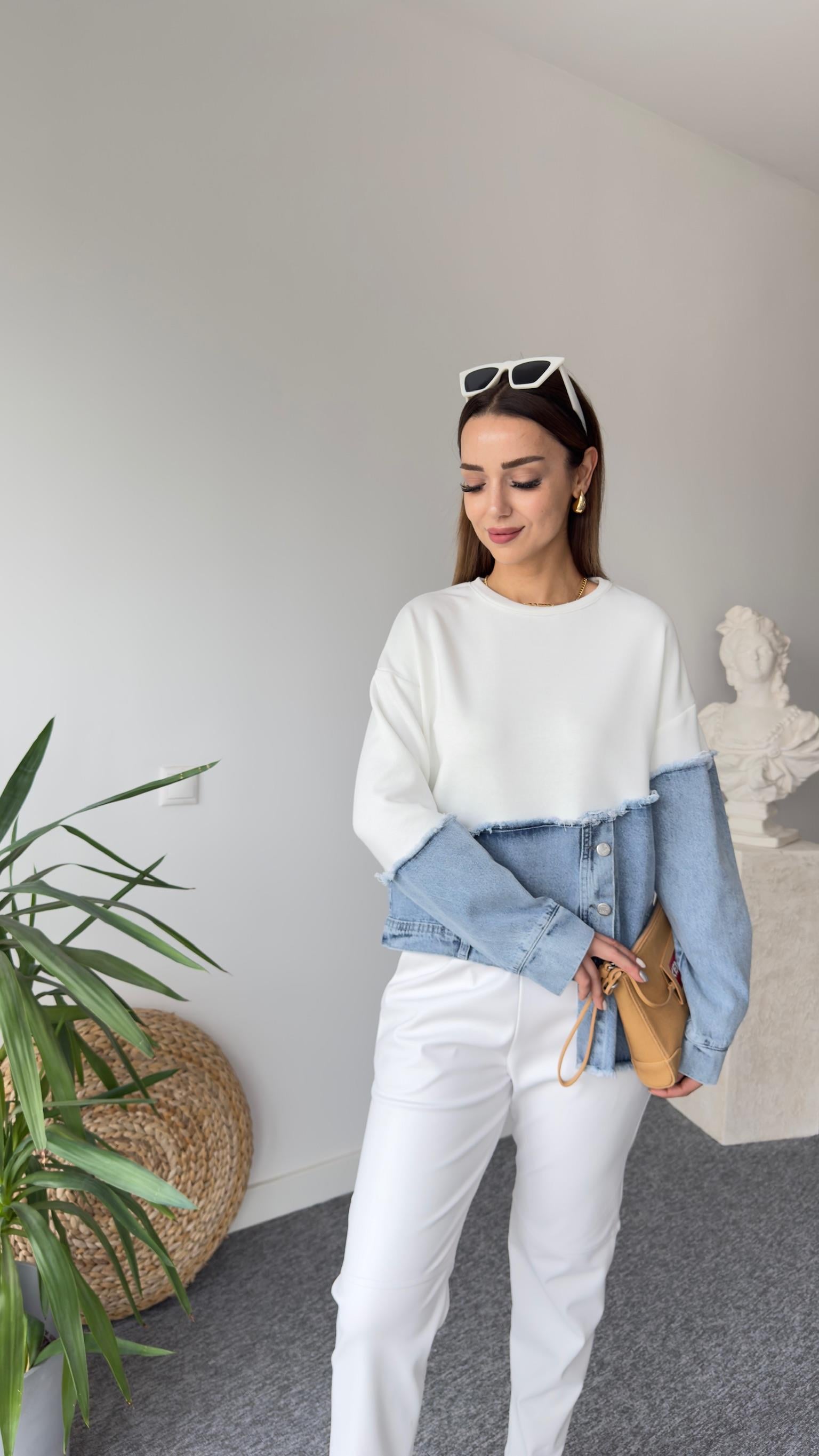 New Asimetrik Kot Detay Beyaz Tasarım Sweat