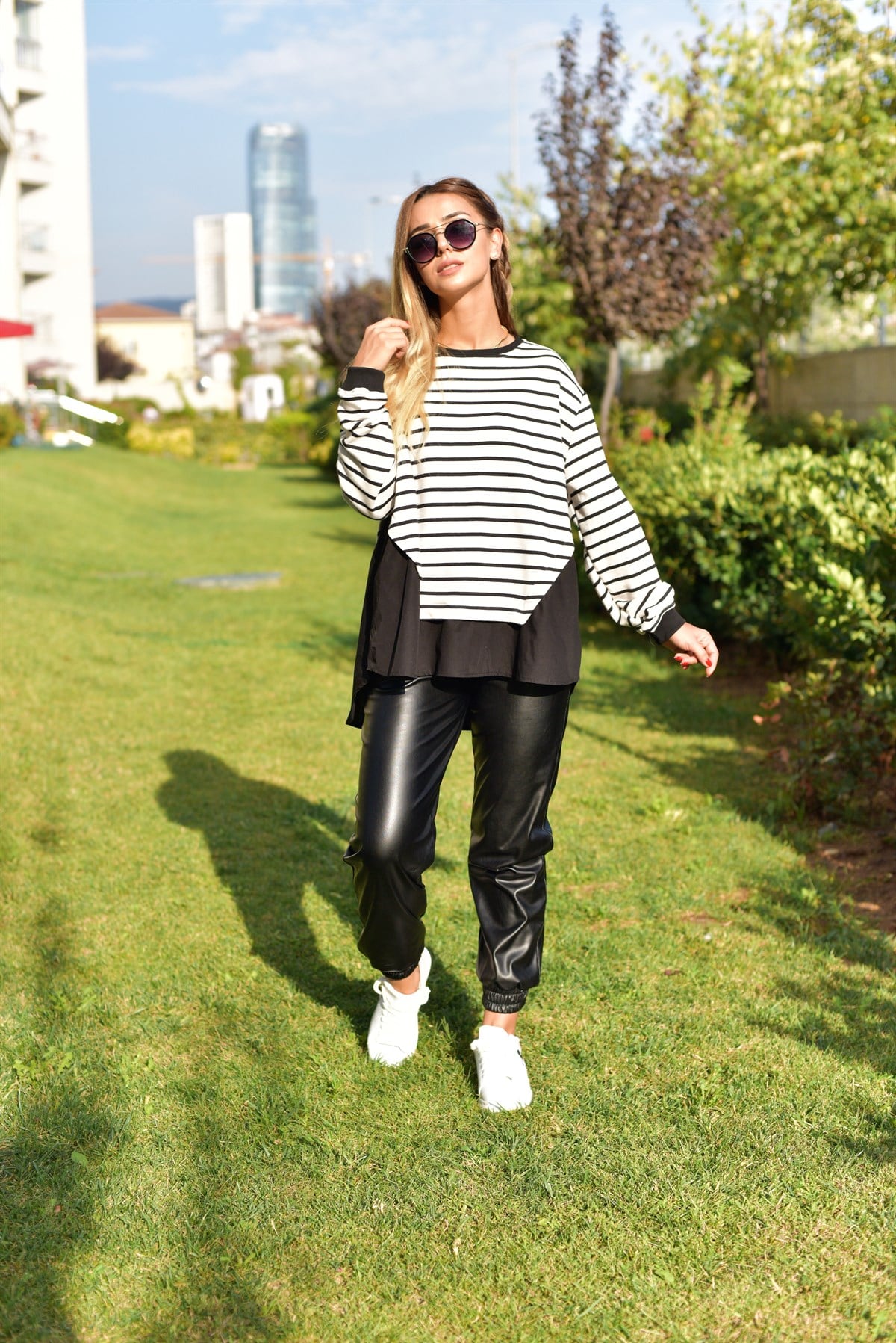 Poplin Detaylı Çizgili Sweatshirt