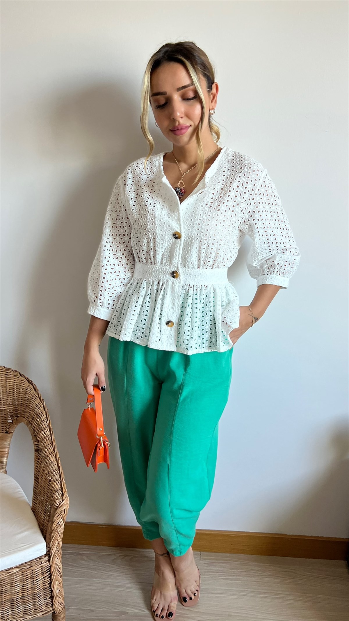 Zara Model Fisto İşlemeli Ceket