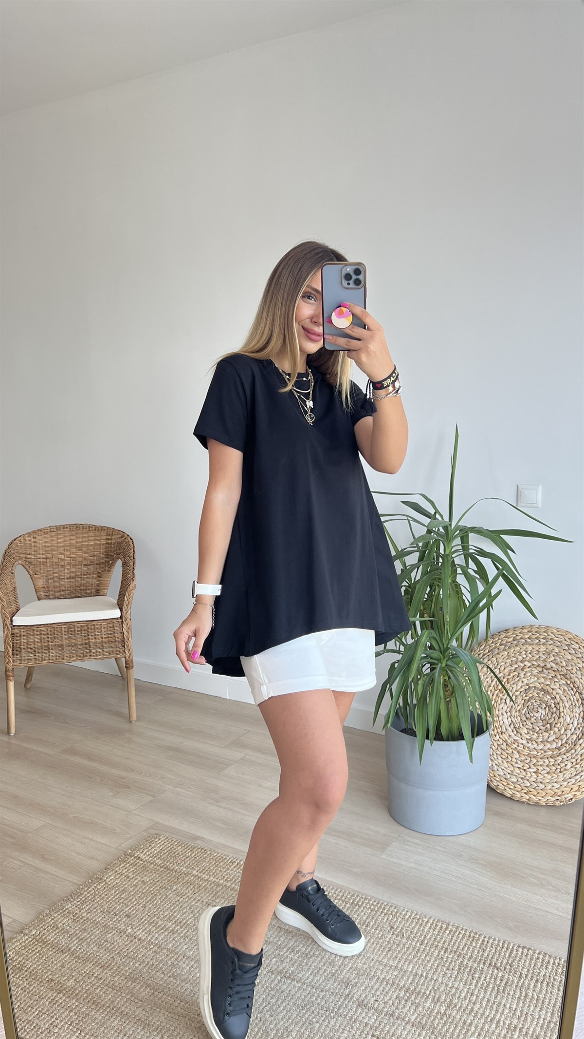 Arkası Poplin Detaylı Siyah Tshirt