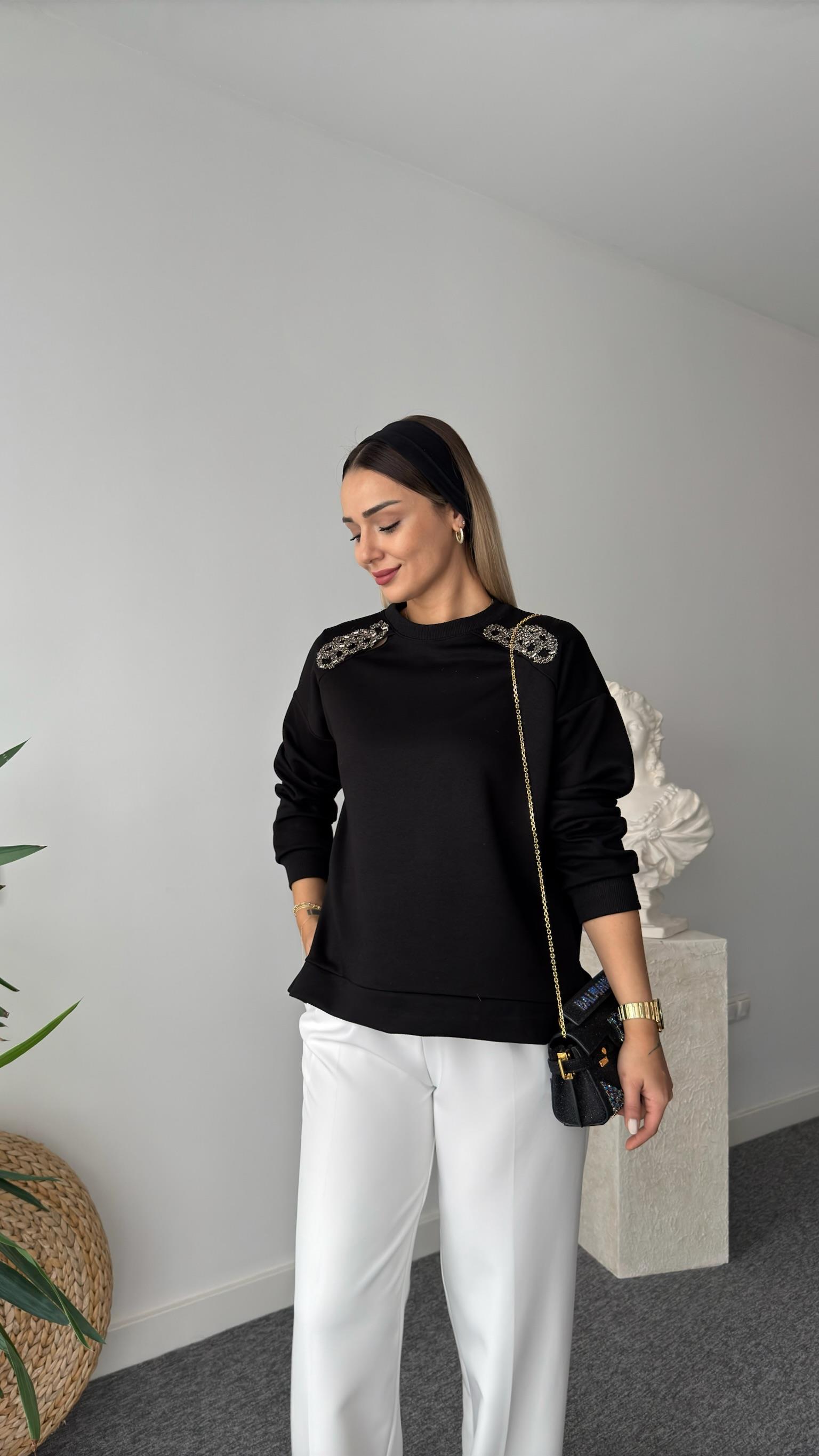 Yamil Marka Model Taş İşlemeli Modal Sweat
