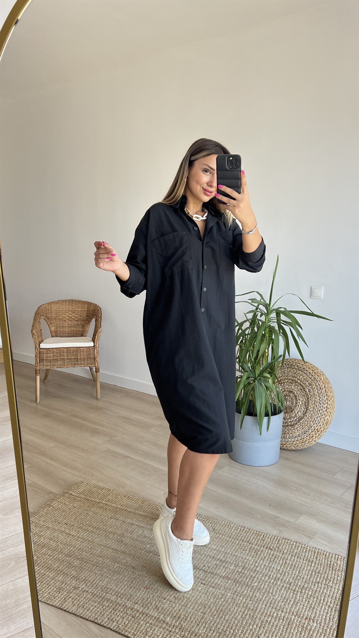 Sırt Pencere Detaylı Oversize Gömlek Elbise 