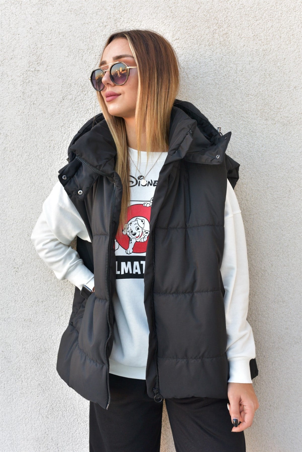 Siyah Oversize Kapüşonlu Yelek