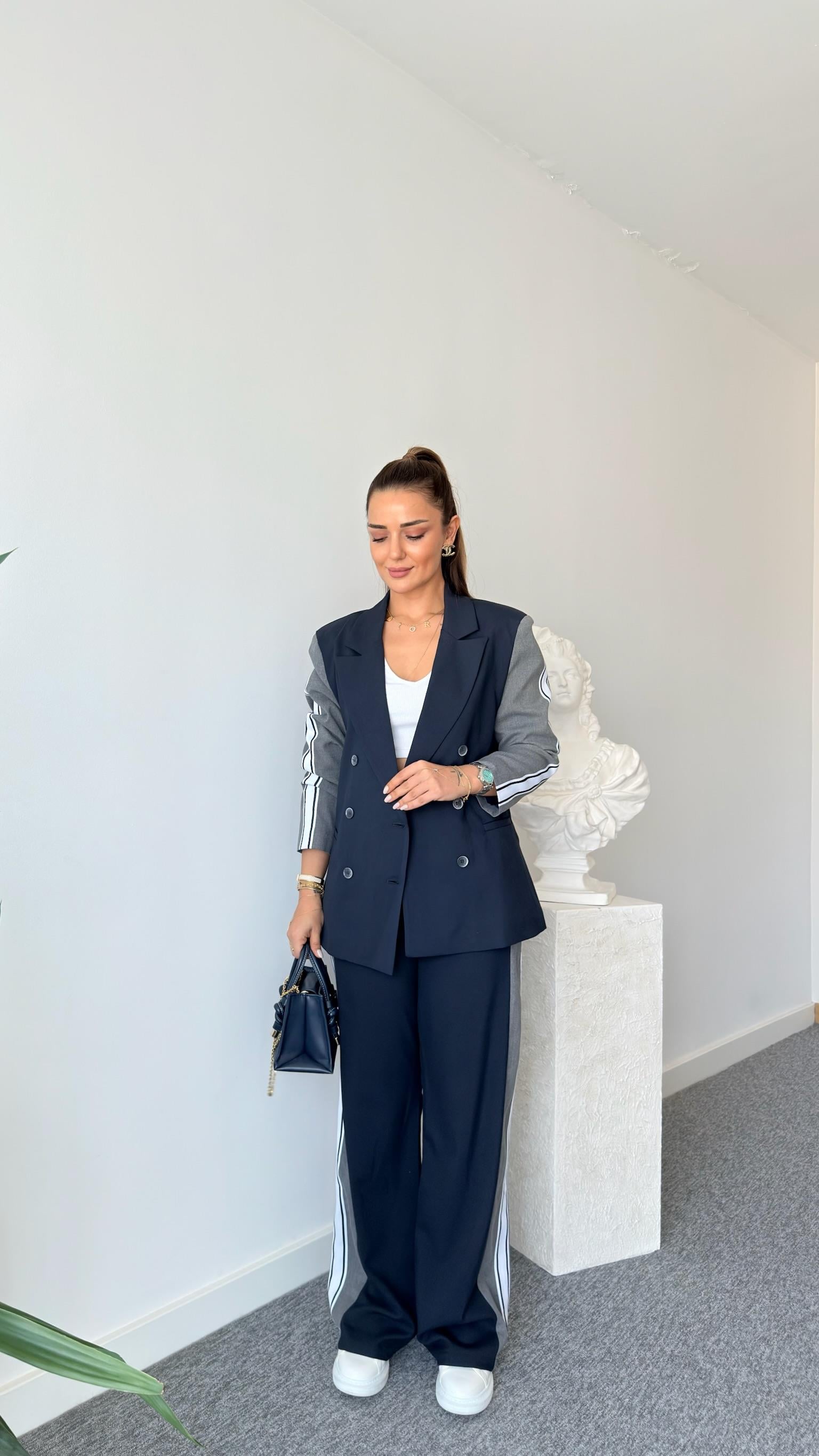 Alba Şerit Detaylı Tasarım Blazer