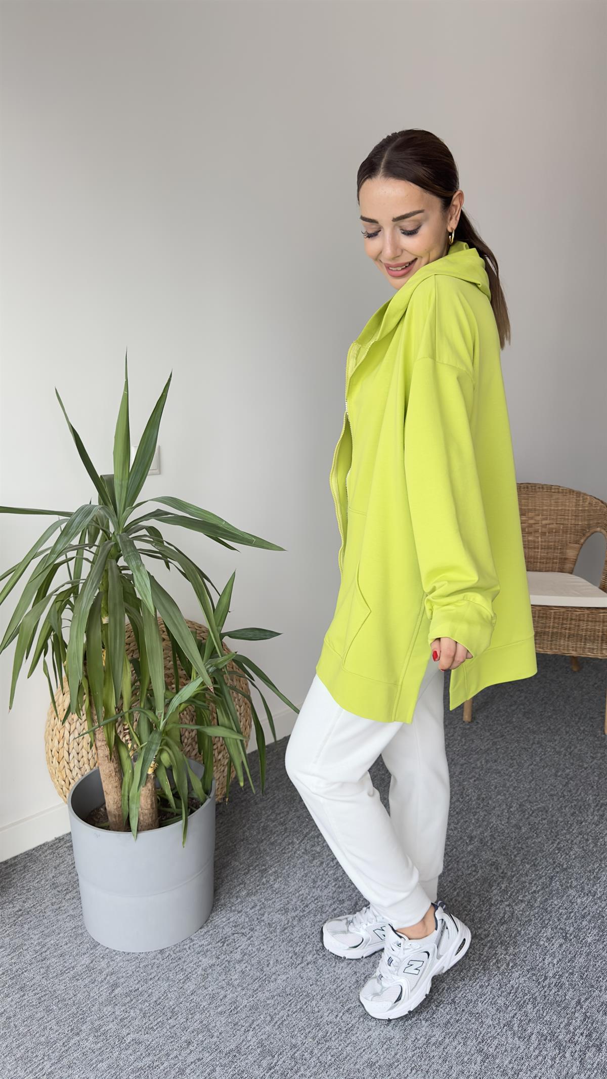İki İplik Yanları Yırtmaçlı Olive Sweat