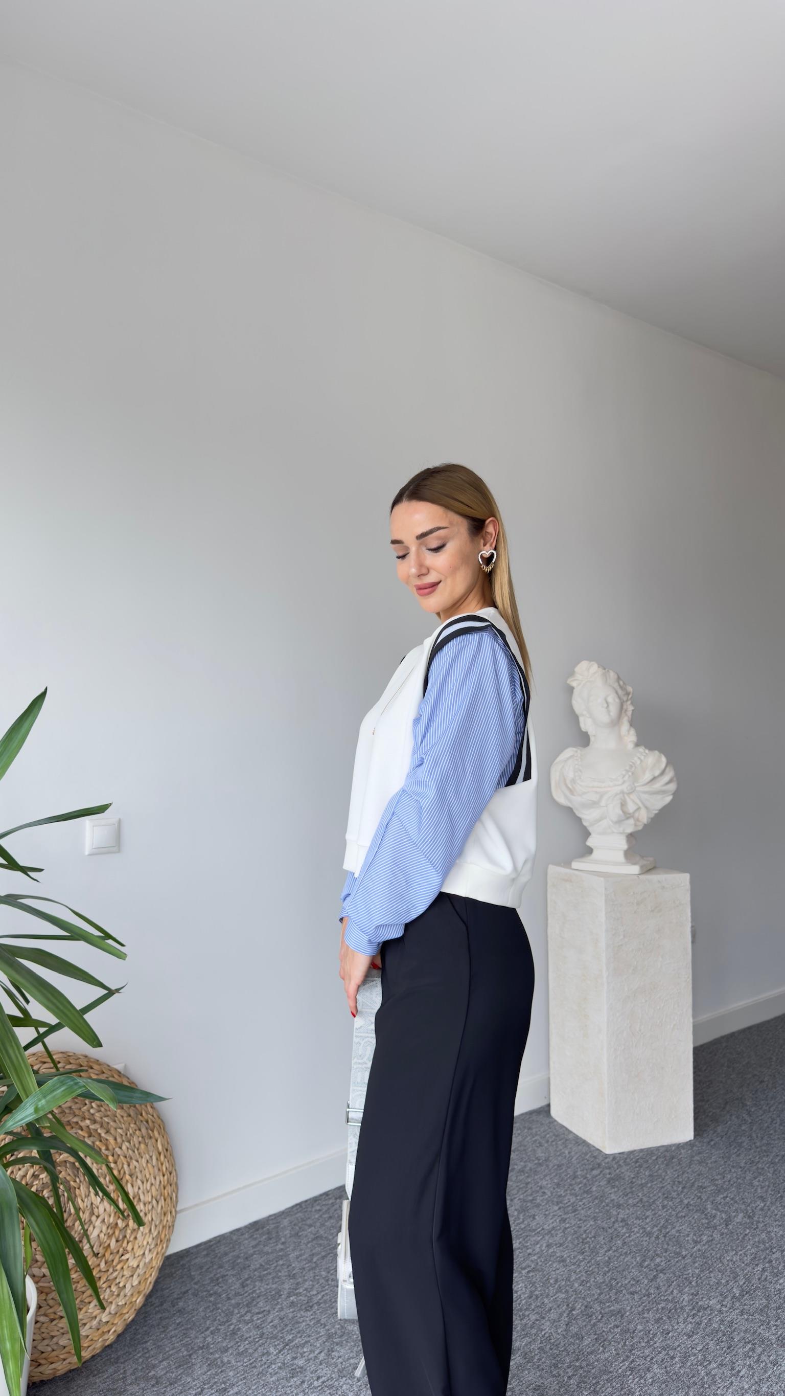 Pedre Kollar Gömlek Detay İnce Ekru Sweat