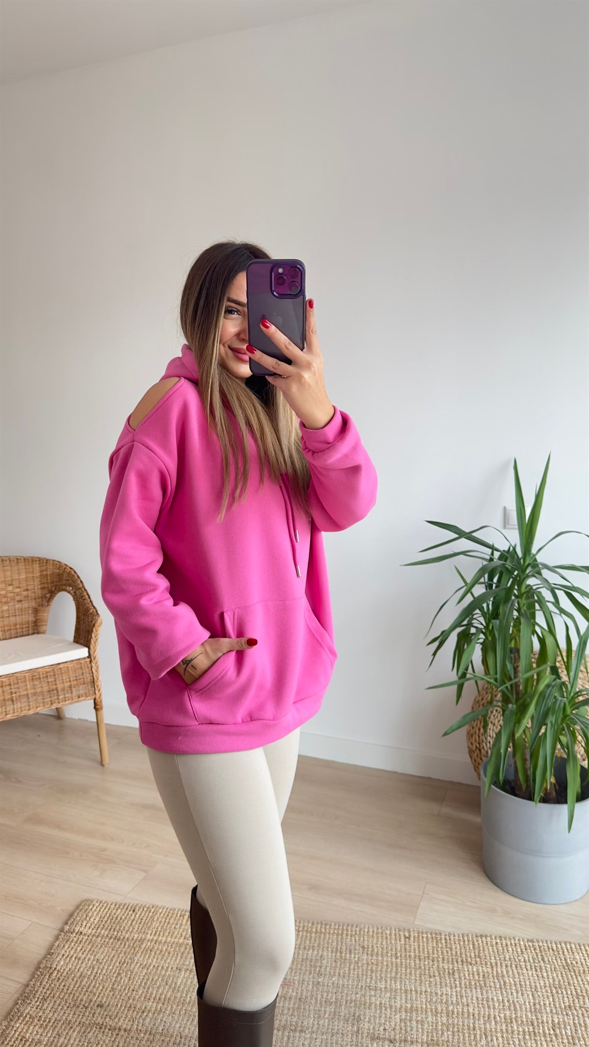 Omuz Pencere Detaylı Pembe Sweat