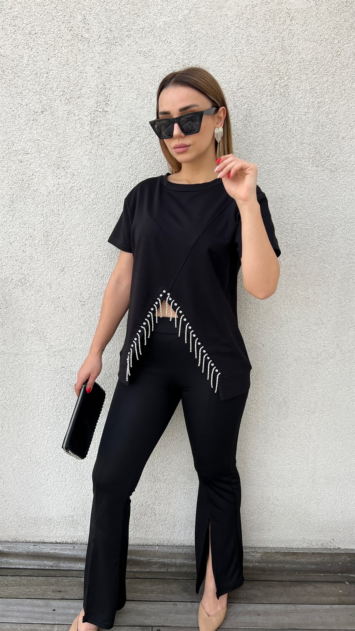 Taş Detaylı Siyah Tasarım Tshirt