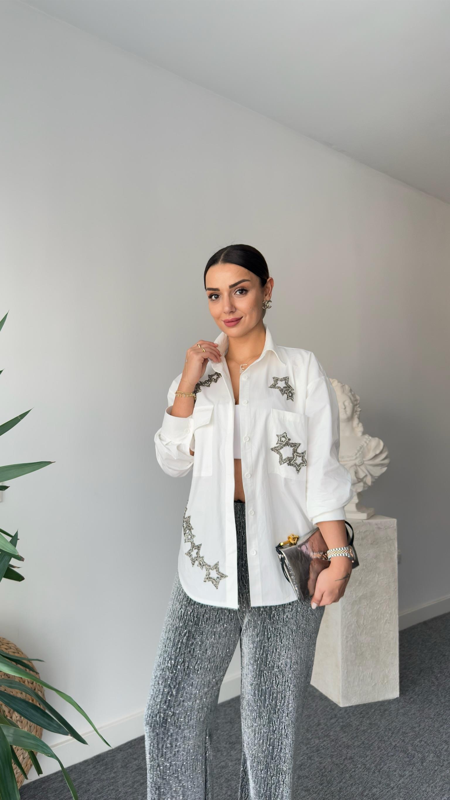 Lorinda Yıldız Detaylı Beyaz Gömlek 