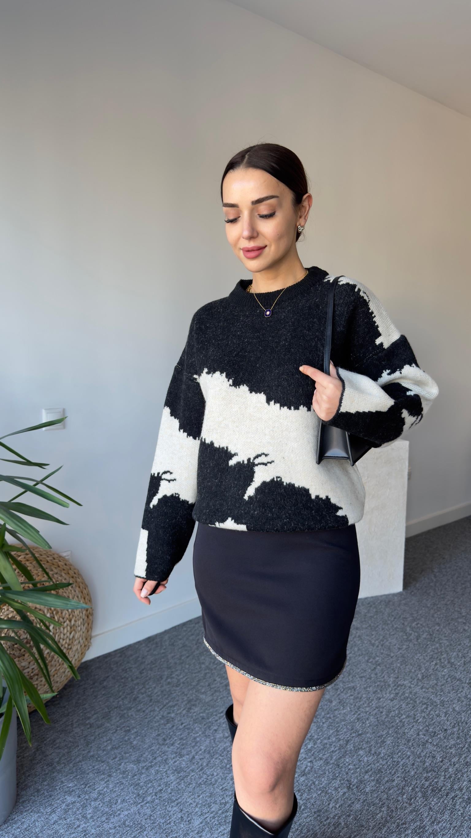 Siyah Geçişli Massi Model Kazak
