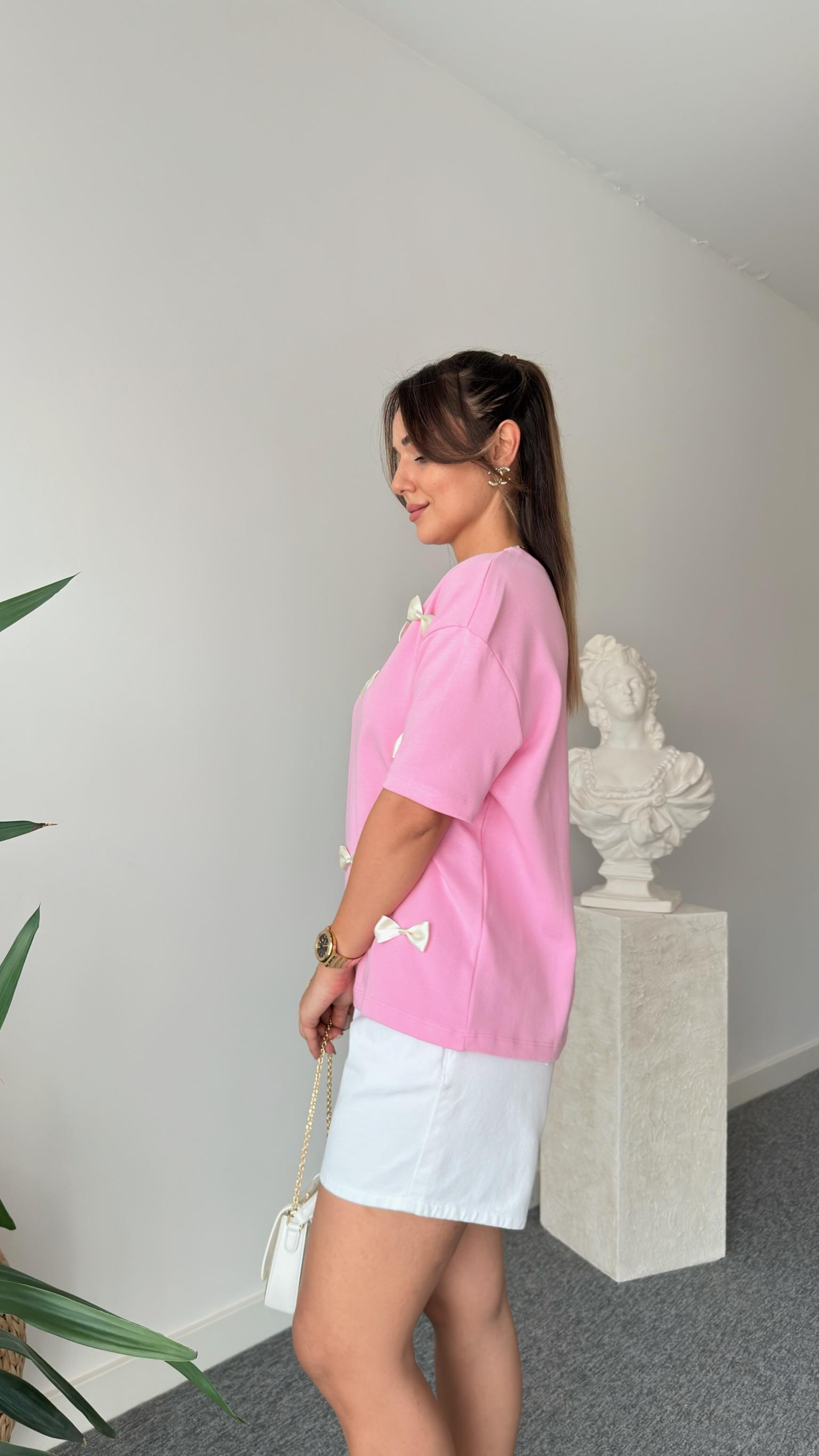 Fiyonk Detaylı Pembe Tshirt
